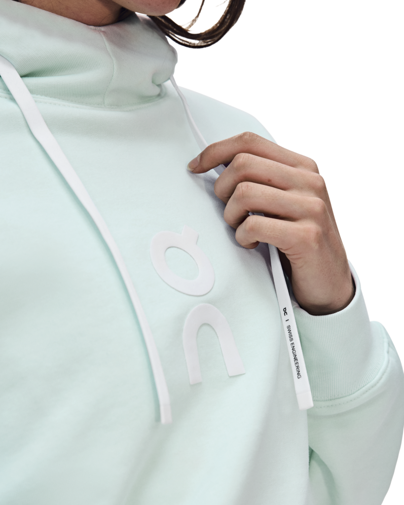 Image of Дамски Суитчър On Club Hoodie – Flurry – изглед 4