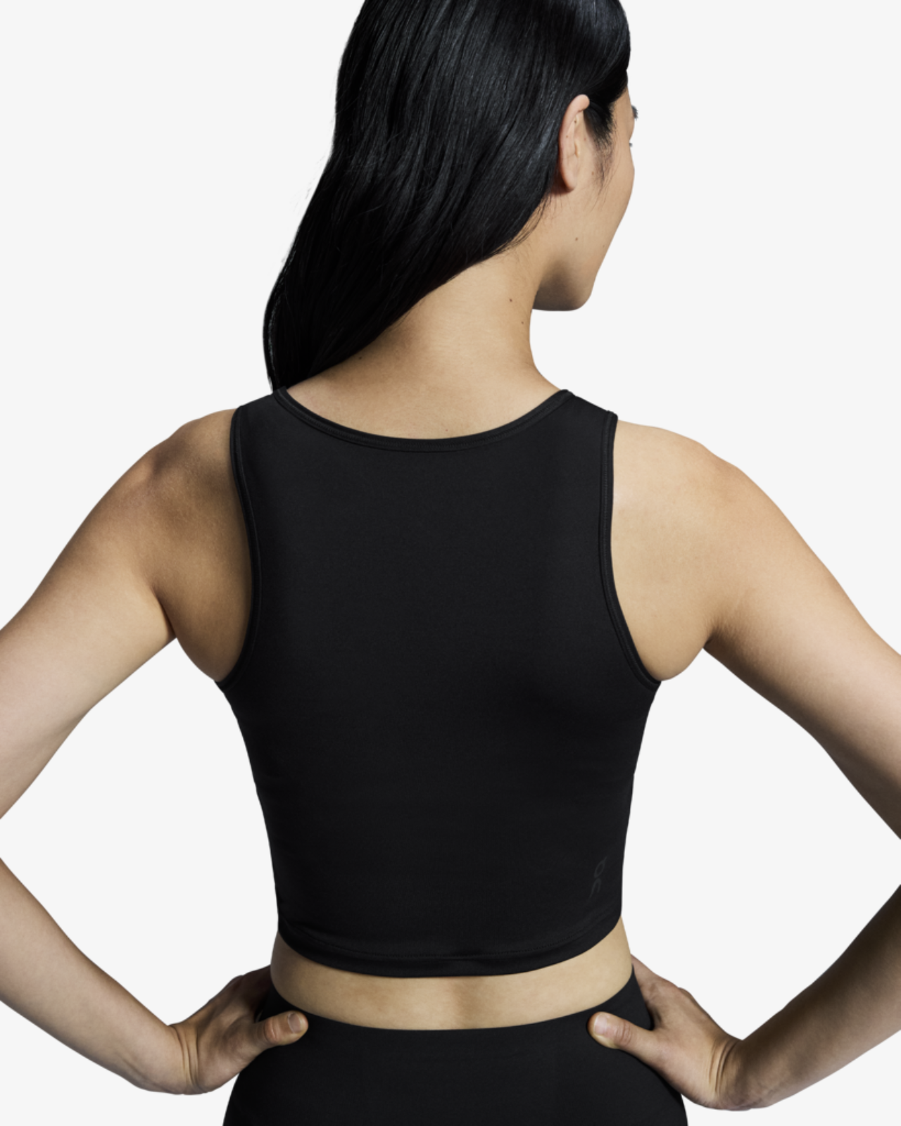 Women's ON Studio Cut-Out Crop Top