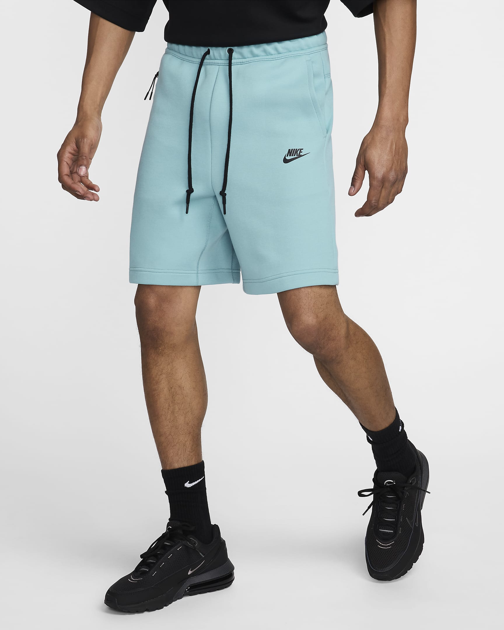 Image of Мъжки Къс панталон NIKE M NK TCH FLC SHORT - Ballistic-sport