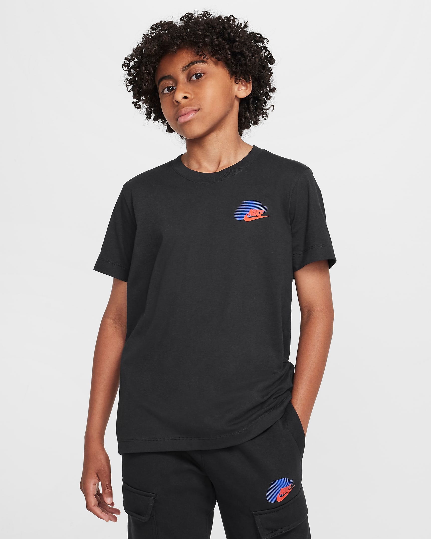 Юношеска Тениска NIKE B NSW SI GRAPHIC TEE