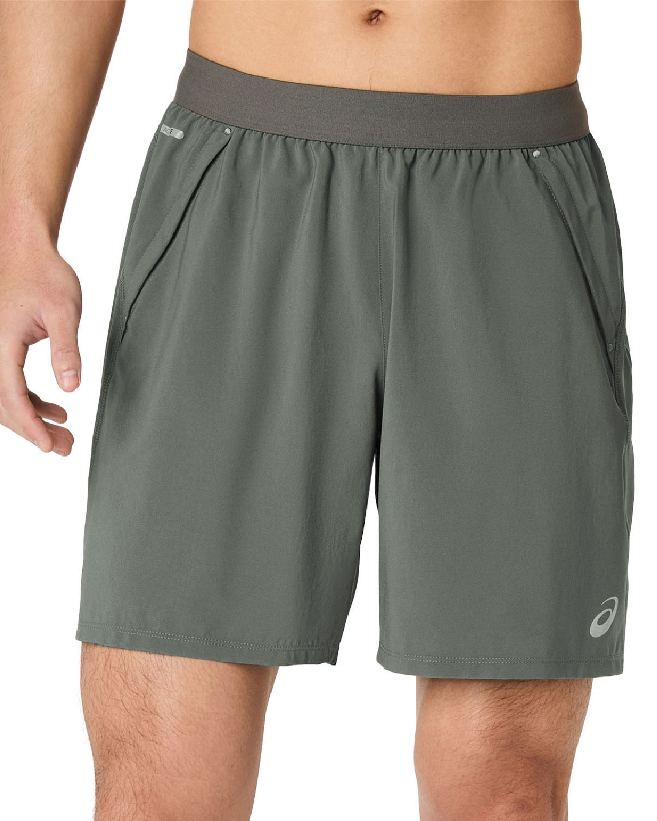 Image of Мъжки Къс панталон ASICS ROAD 2-N-1 7IN SHORT TRUFFLE GREY