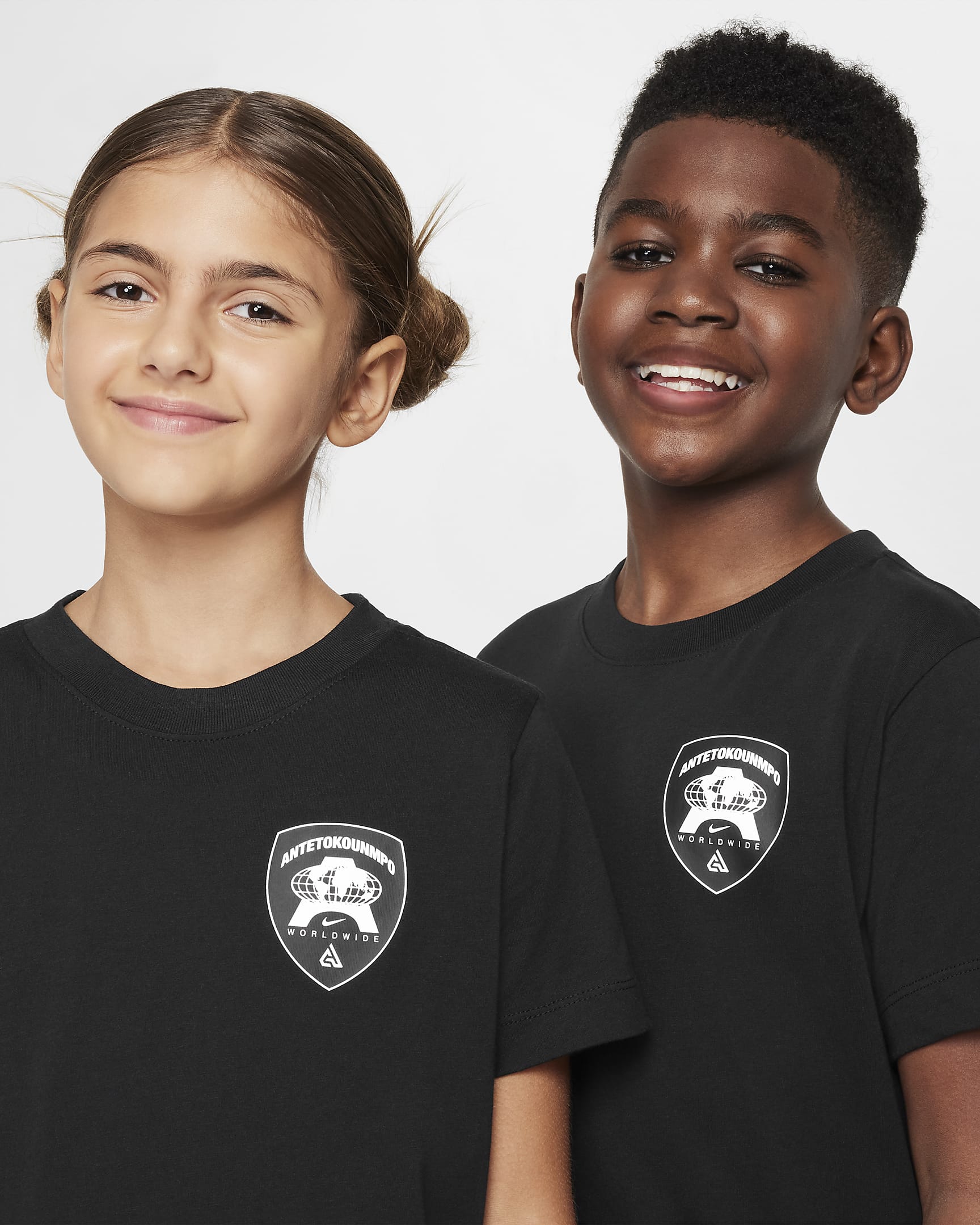 Image of Юношеска Тениска NIKE K NSW TEE GIANNIS - Ballistic-sport