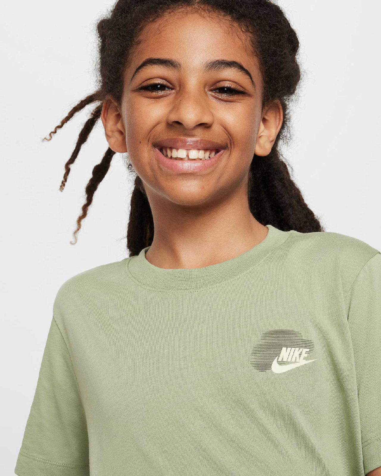 Юношеска Тениска NIKE B NSW SI GRAPHIC TEE