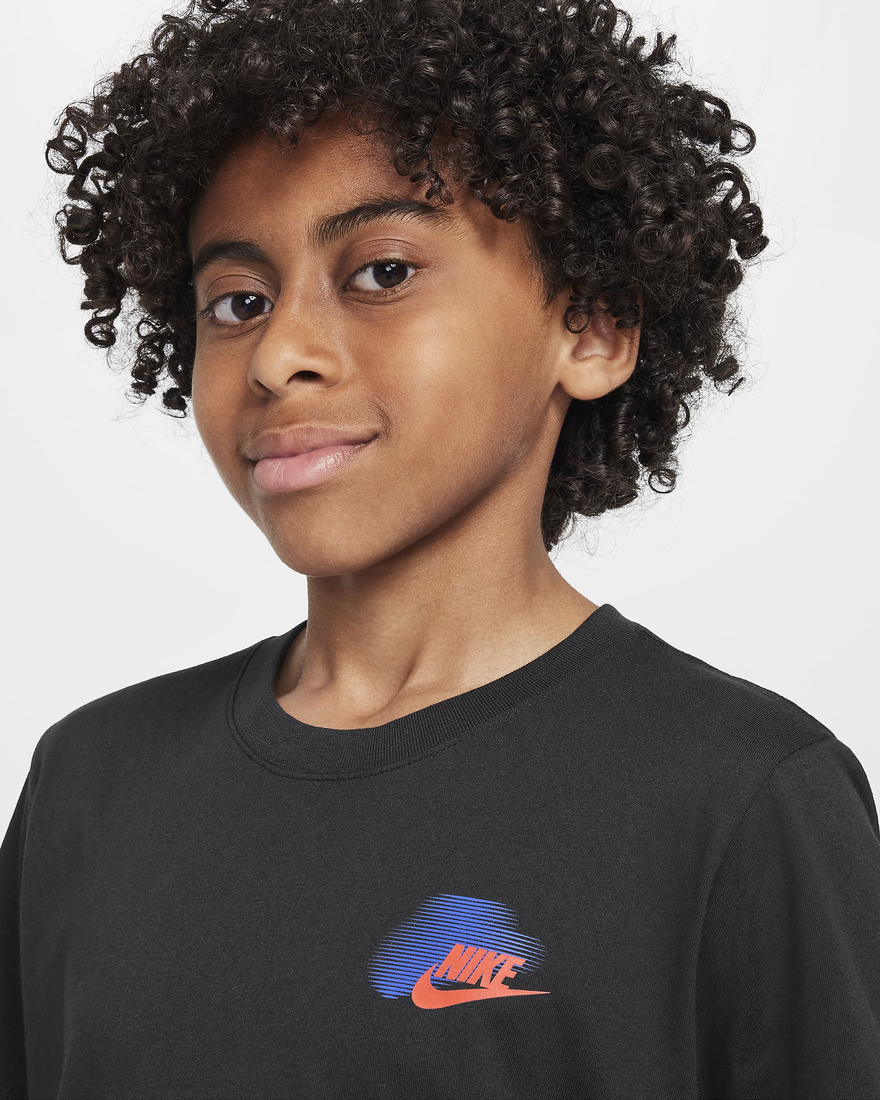 Юношеска Тениска NIKE B NSW SI GRAPHIC TEE