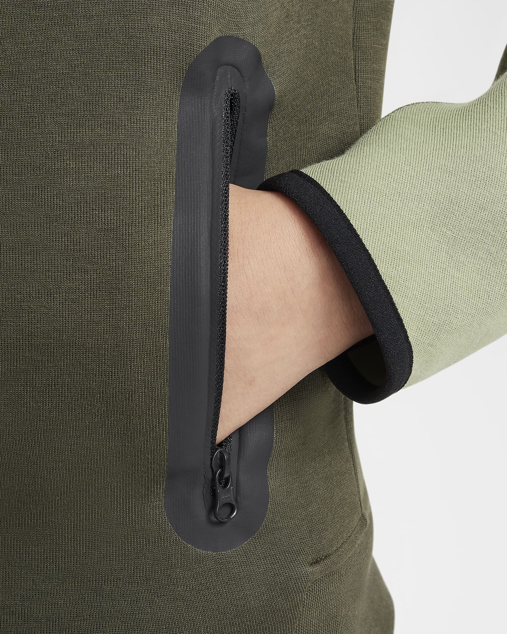 Image of Юношески Суитшърт NIKE B NSW TECH FLC FZ