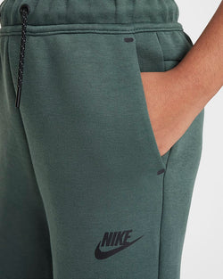 Image of Юношески Панталон NIKE G NSW TCH FLC JGGR - PD - Ballistic-sport