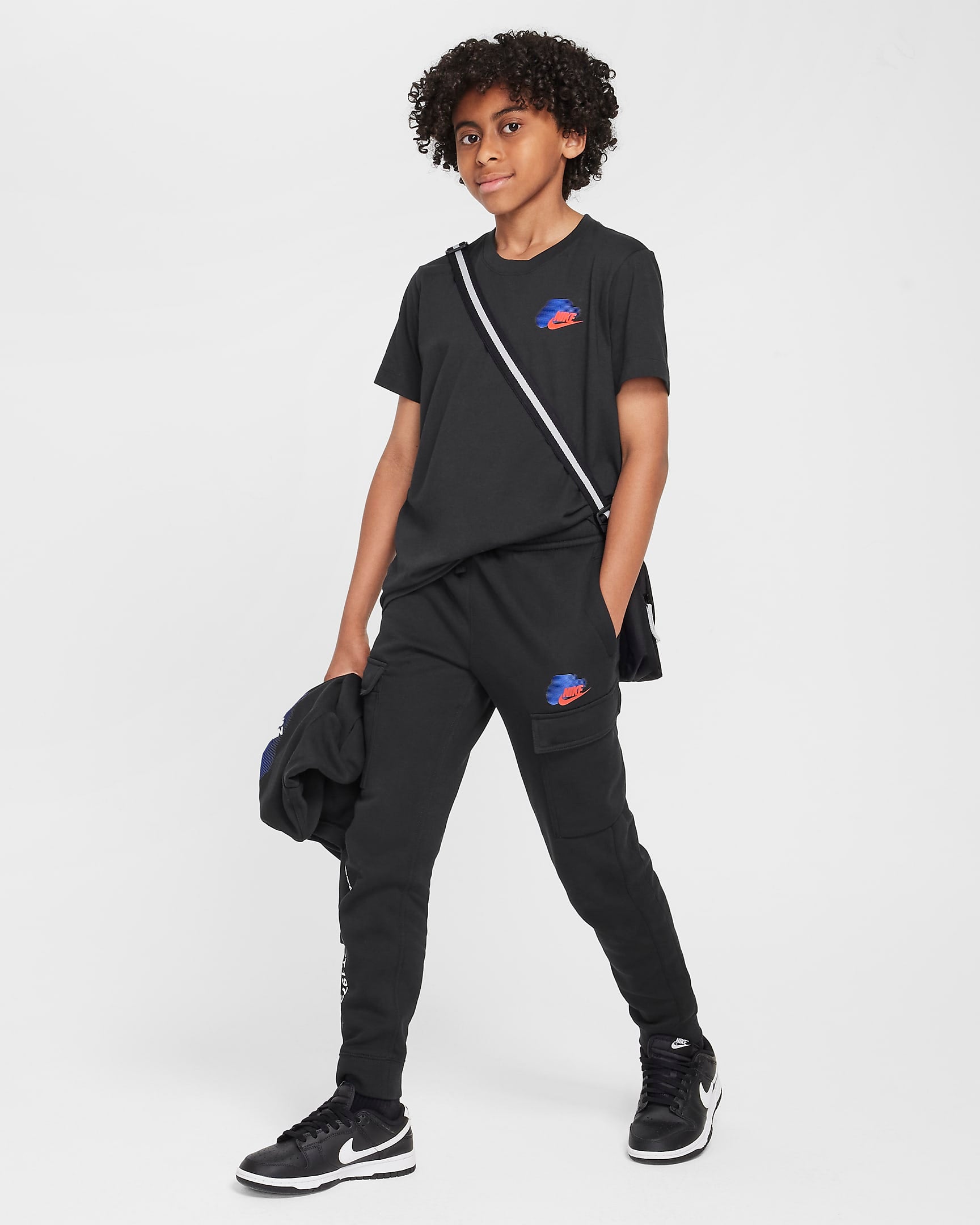 Юношеска Тениска NIKE B NSW SI GRAPHIC TEE