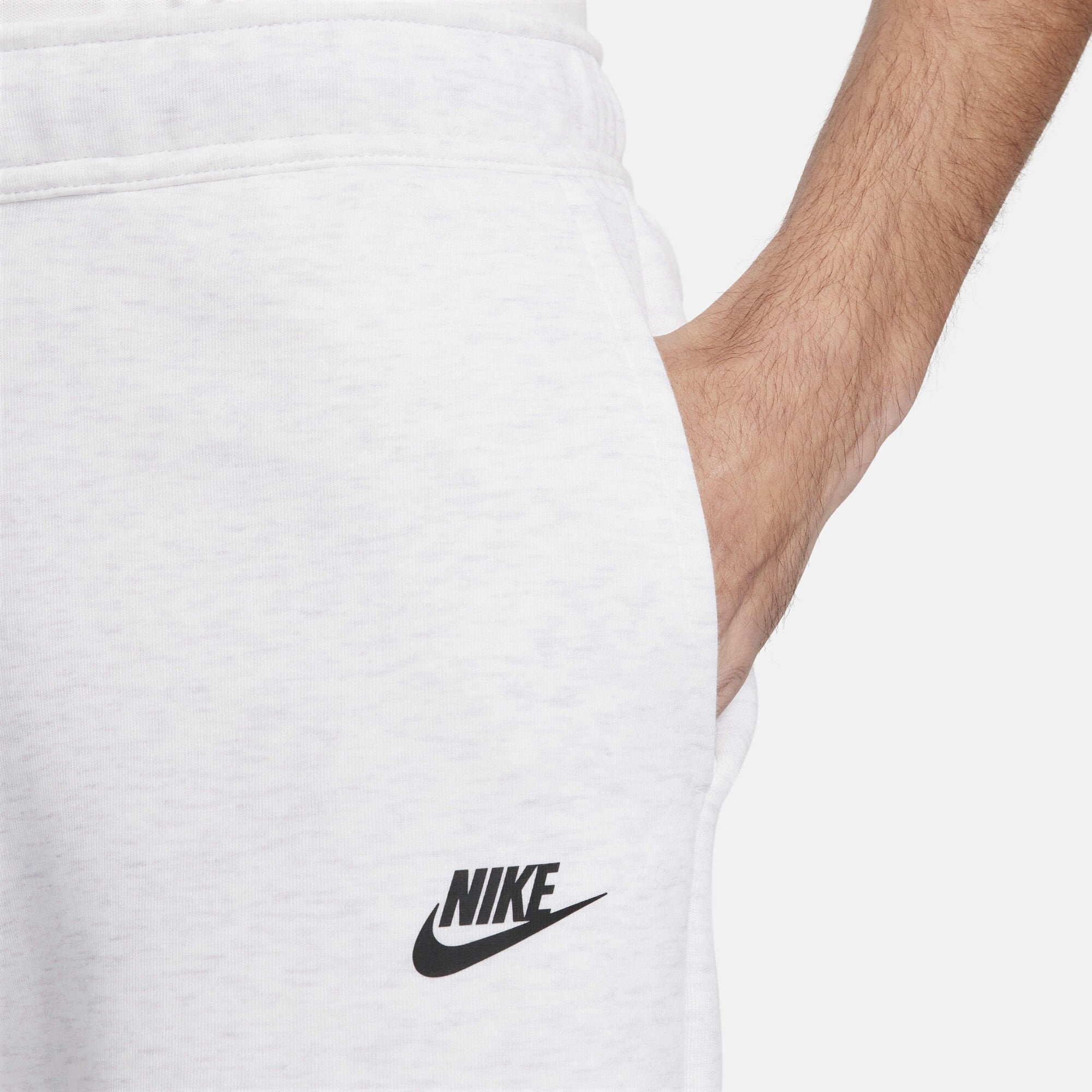 Image of Мъжки Къс панталон NIKE M NK TCH FLC SHORT