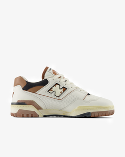 Image of Унисекс Кецове NEW BALANCE 550 - FOOTWEAR COURT - Ballistic-sport