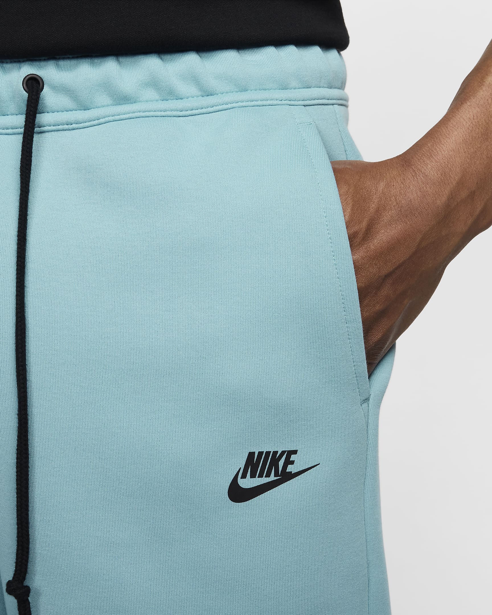 Image of Мъжки Къс панталон NIKE M NK TCH FLC SHORT - Ballistic-sport