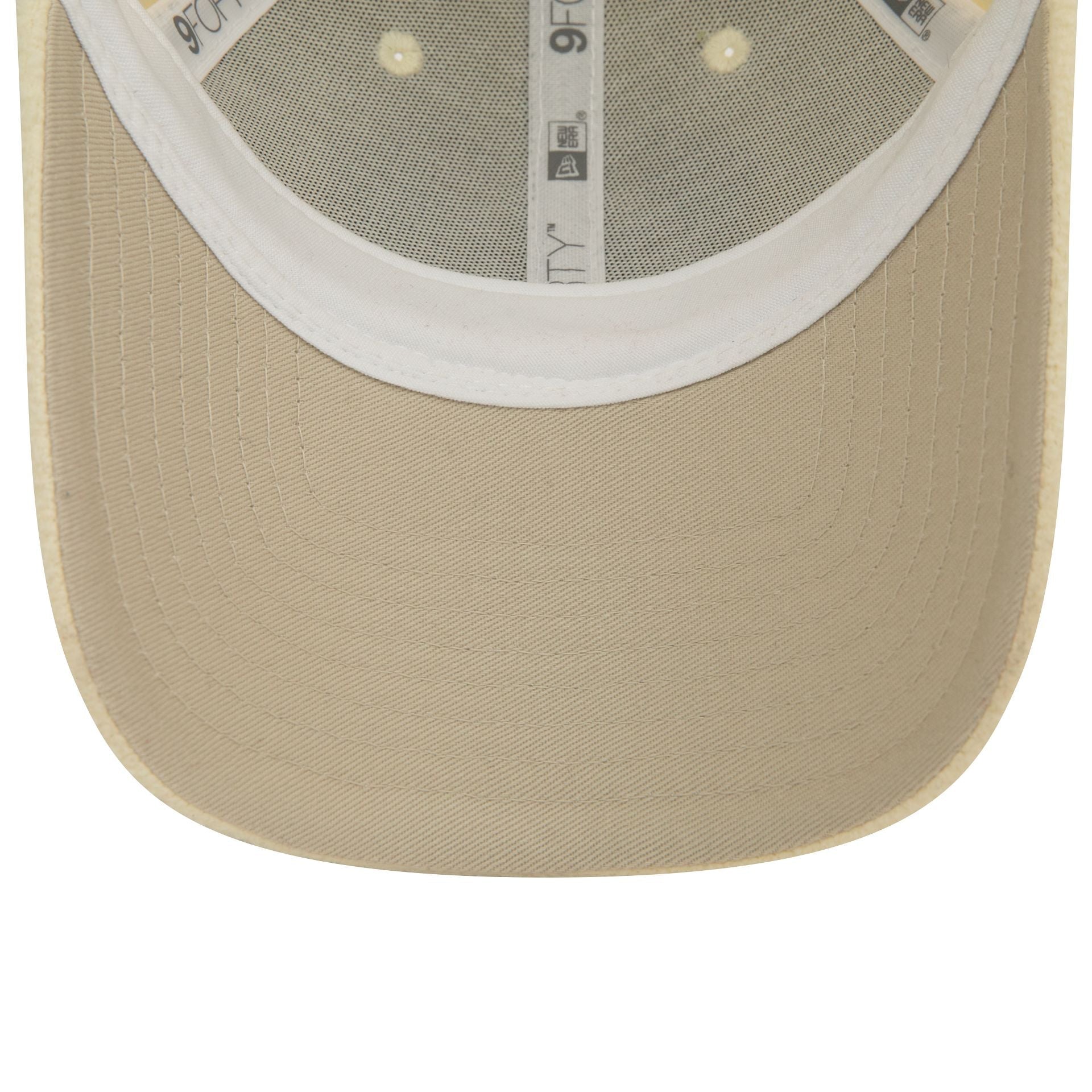 Image of Мъжка Шапка NEW ERA KAPA WMNS COSY 9FORTY NEYYAN  STNWHI ?T:OSFM