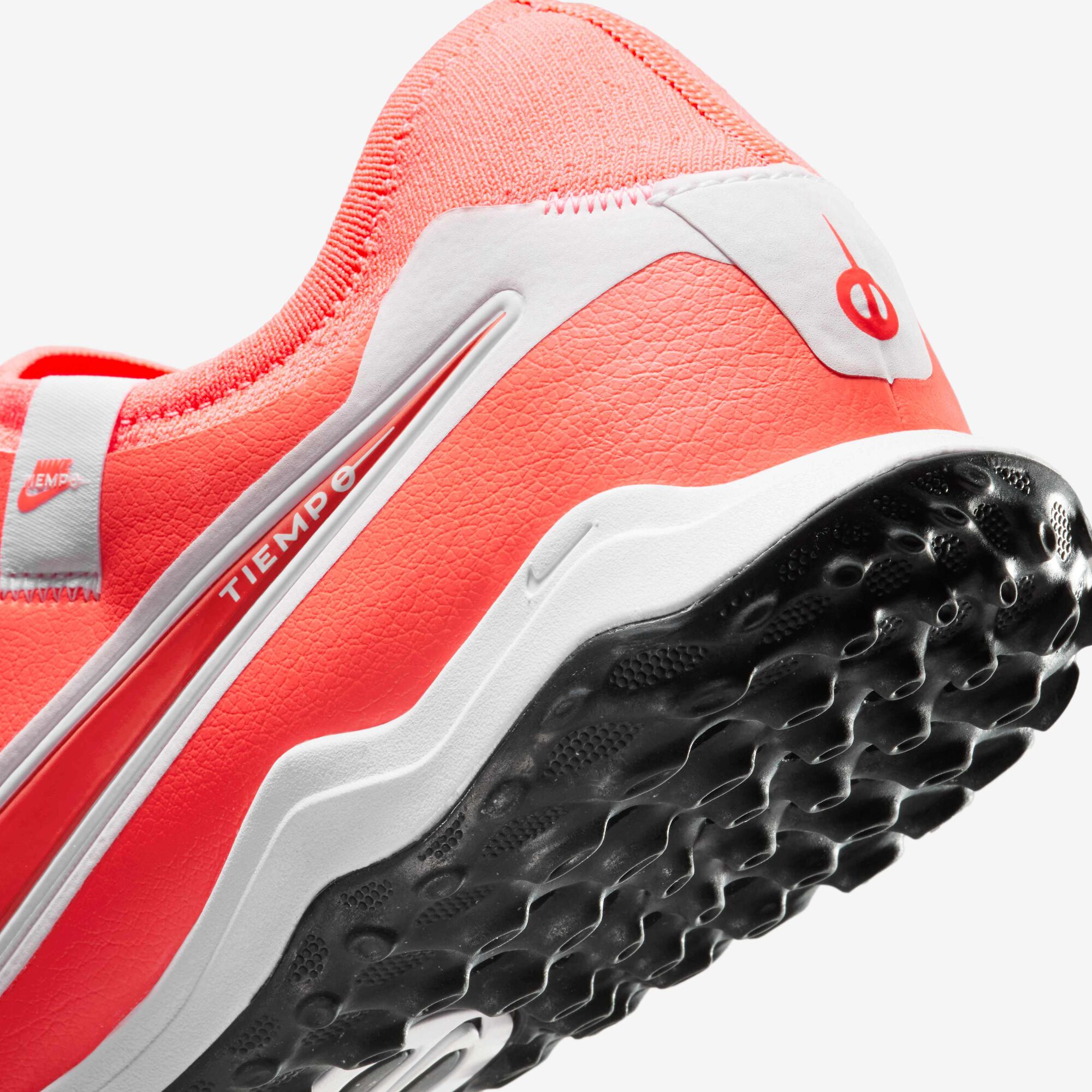 Image of Мъжки Футболни обувки NIKE LEGEND 10 PRO TF