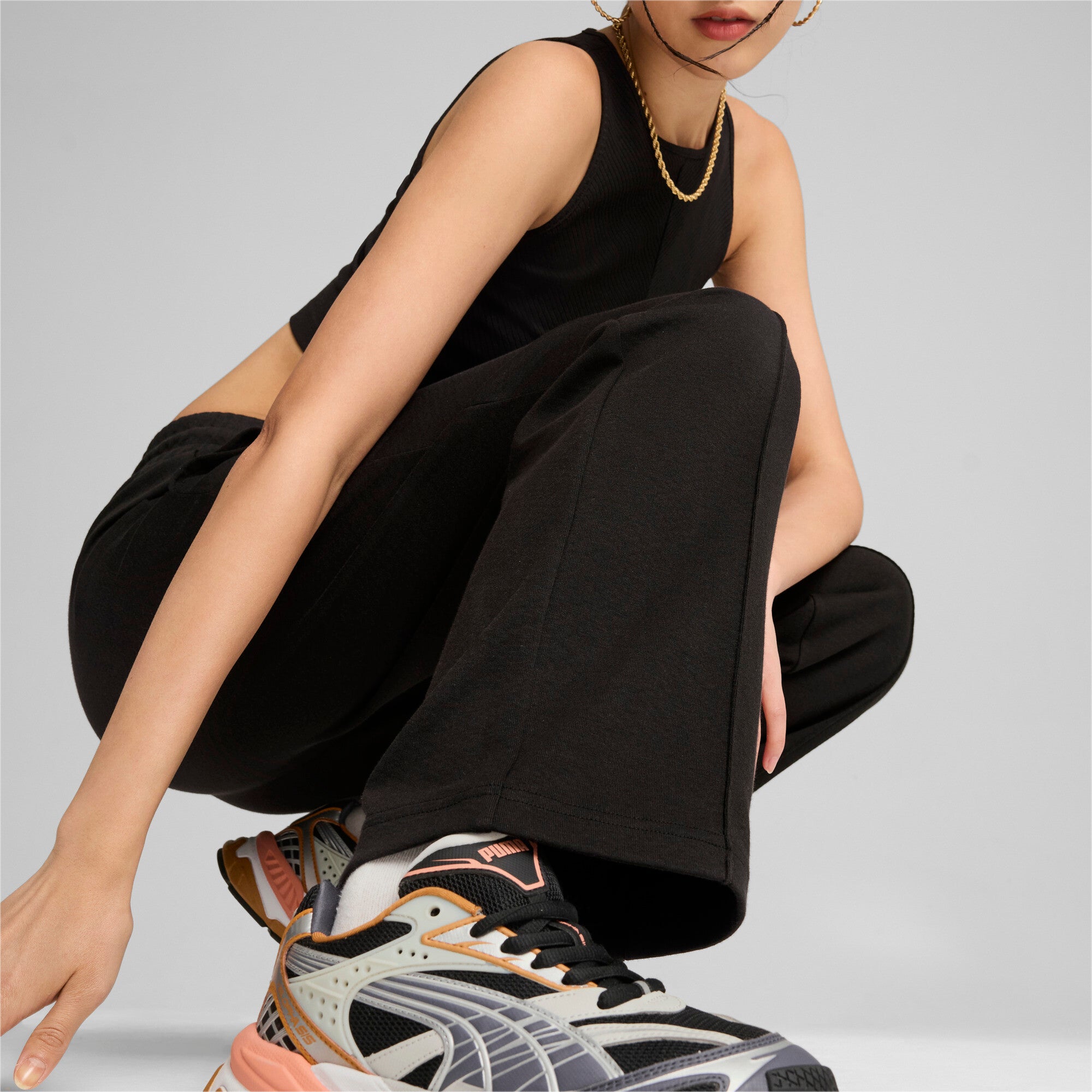 Image of Дамски Панталон PUMA CLASSICS Pintuck Sweatpants DK