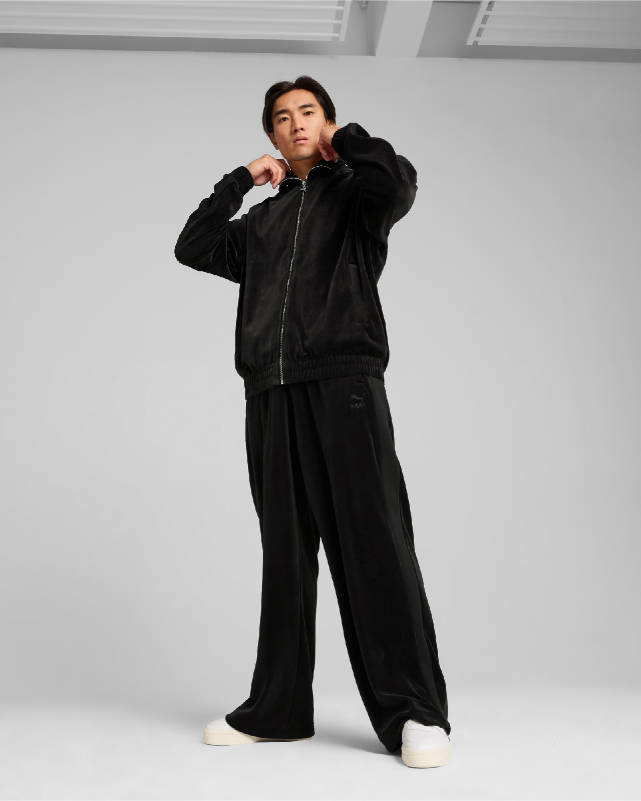 Image of Унисекс Яке PUMA T7 Oversized Velour Track Jacket