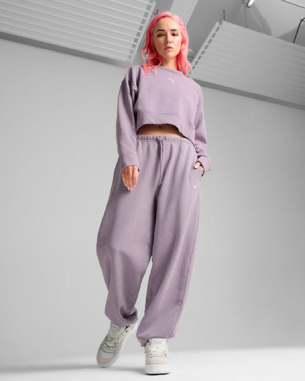 Image of Дамски Суитшърт PUMA DARE TO GYMWAY Relaxed Washed Crew TR