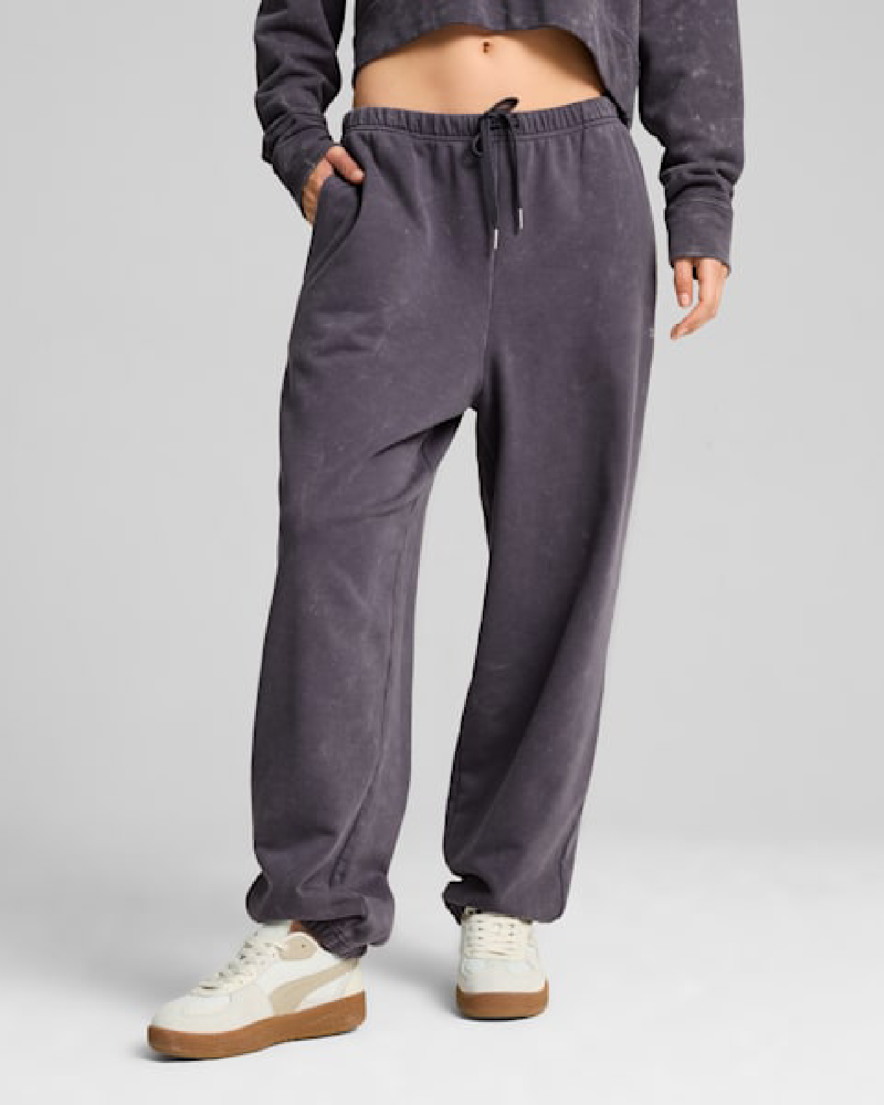 Image of Дамски Панталон PUMA DARE TO GYMWAY Relaxed Washed Pants TR