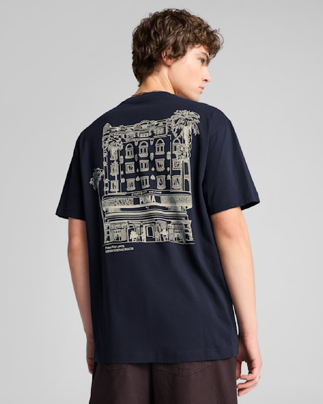 Мъжка Тениска PUMA GRAPHICS PUMA Hotel Relaxed Tee