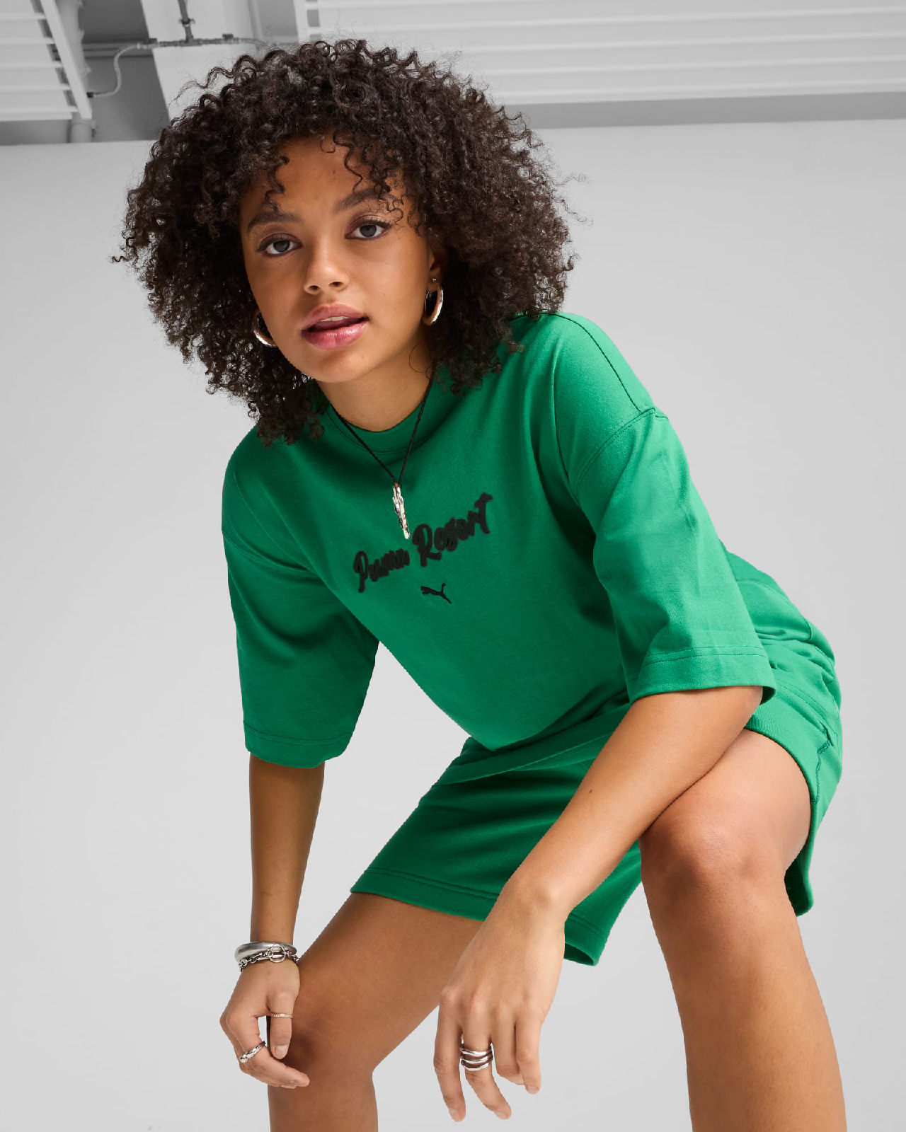 Унисекс Тениска PUMA PREMIUM ESS Oversized Graphic Tee