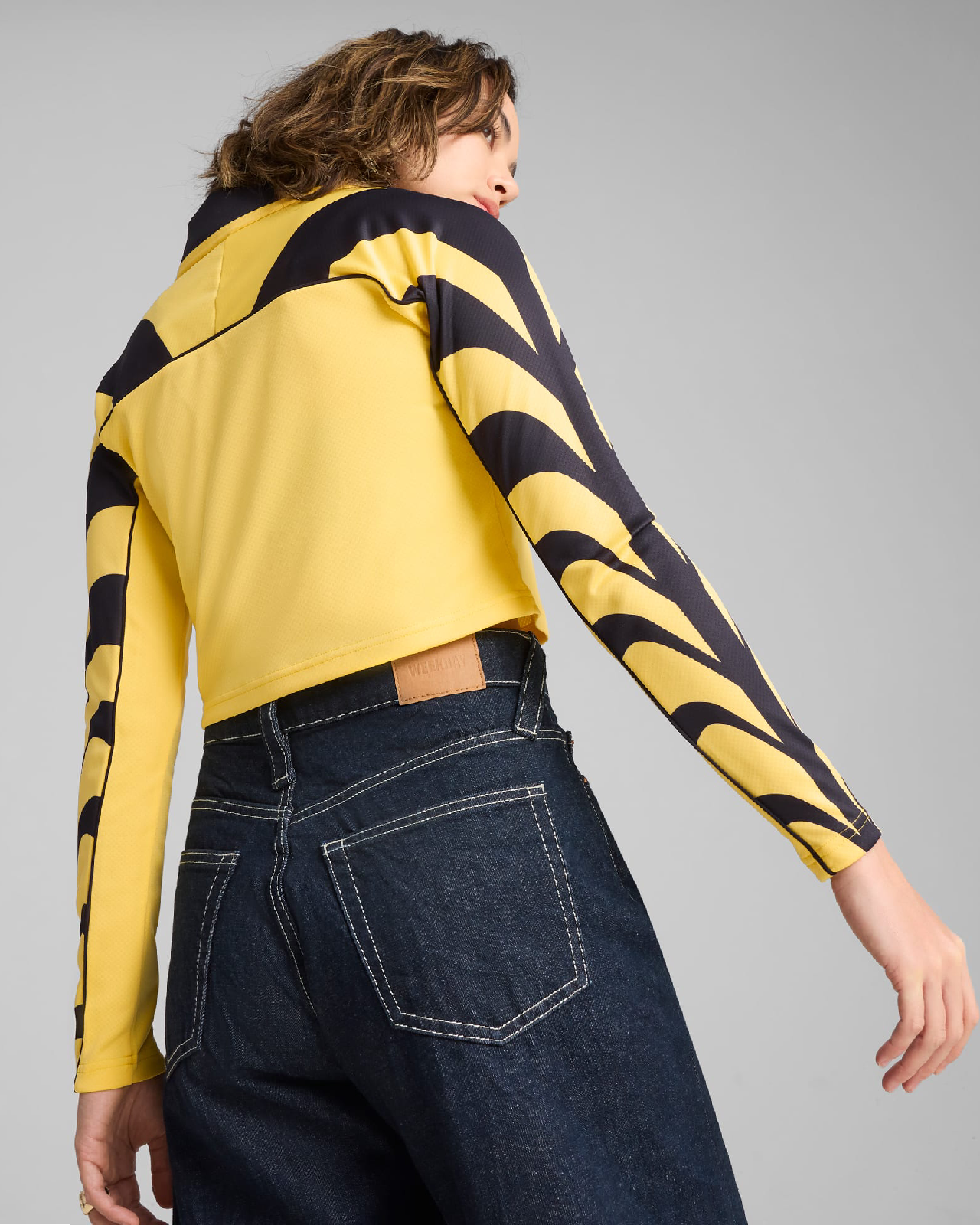 Image of Дамска Блуза PUMA FUTURE ARCHIVE ROAD TO UNITY Football Jersey Baby Tee