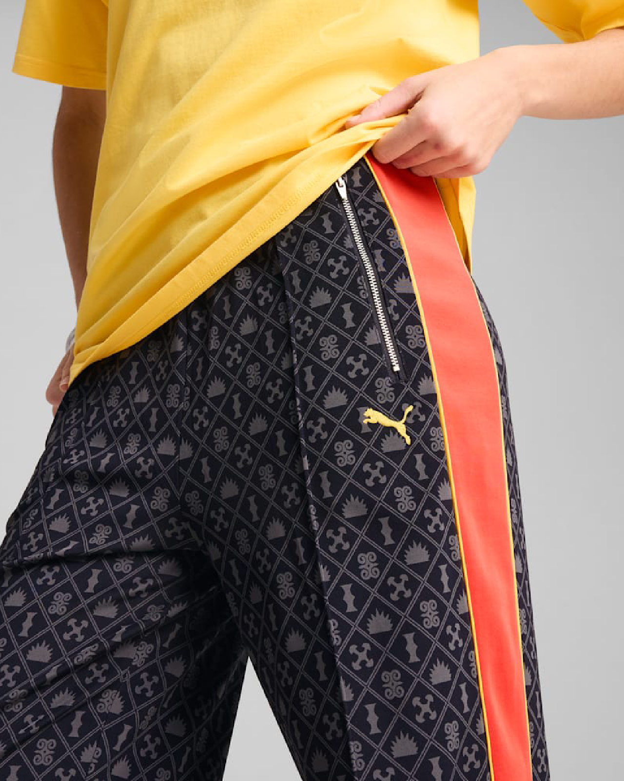 Women's Pants PUMA T7 ROAD TO UNITY AOP Straight Track Pants DK op