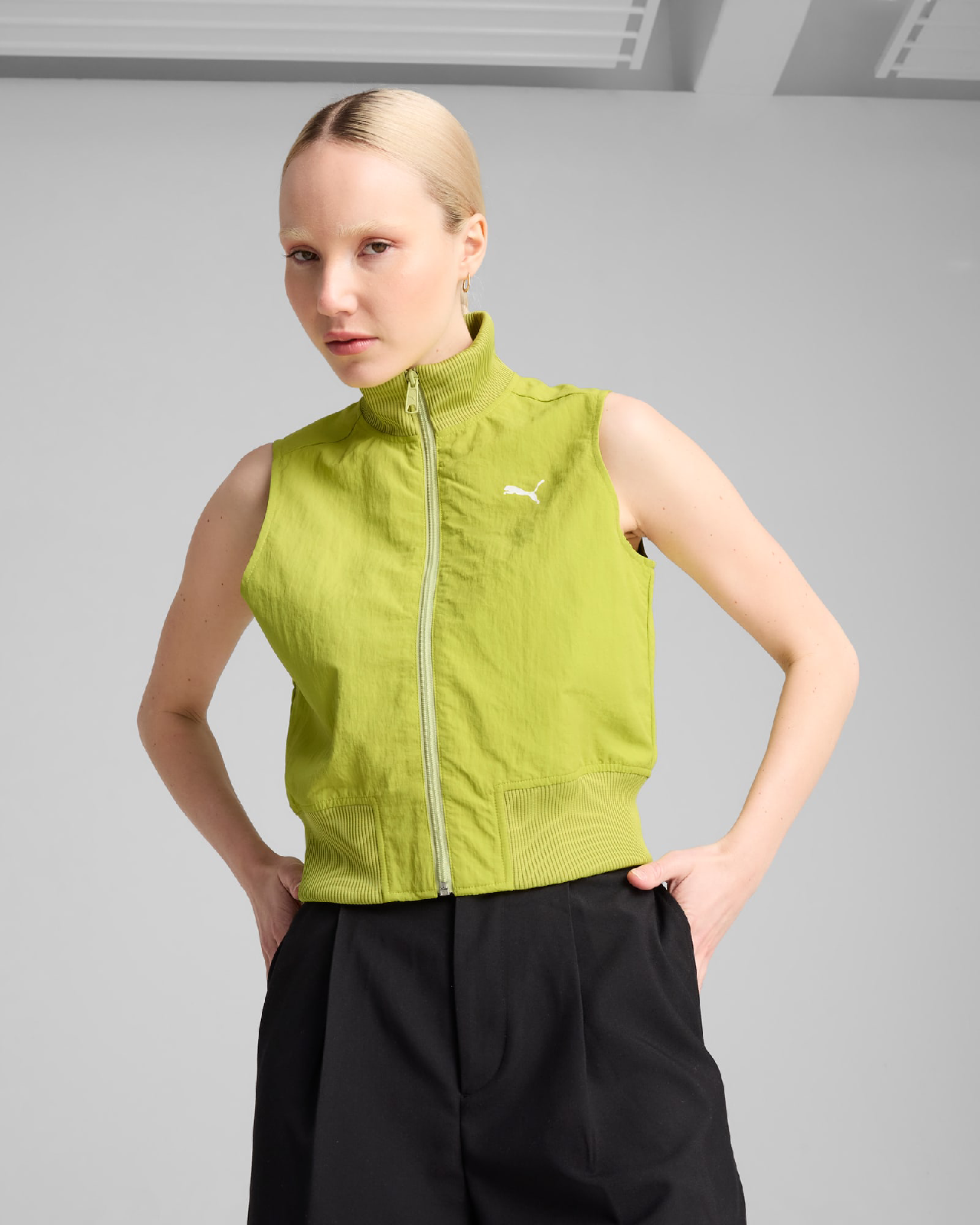 Дамски Елек PUMA DARE TO Full-Zip Woven Vest