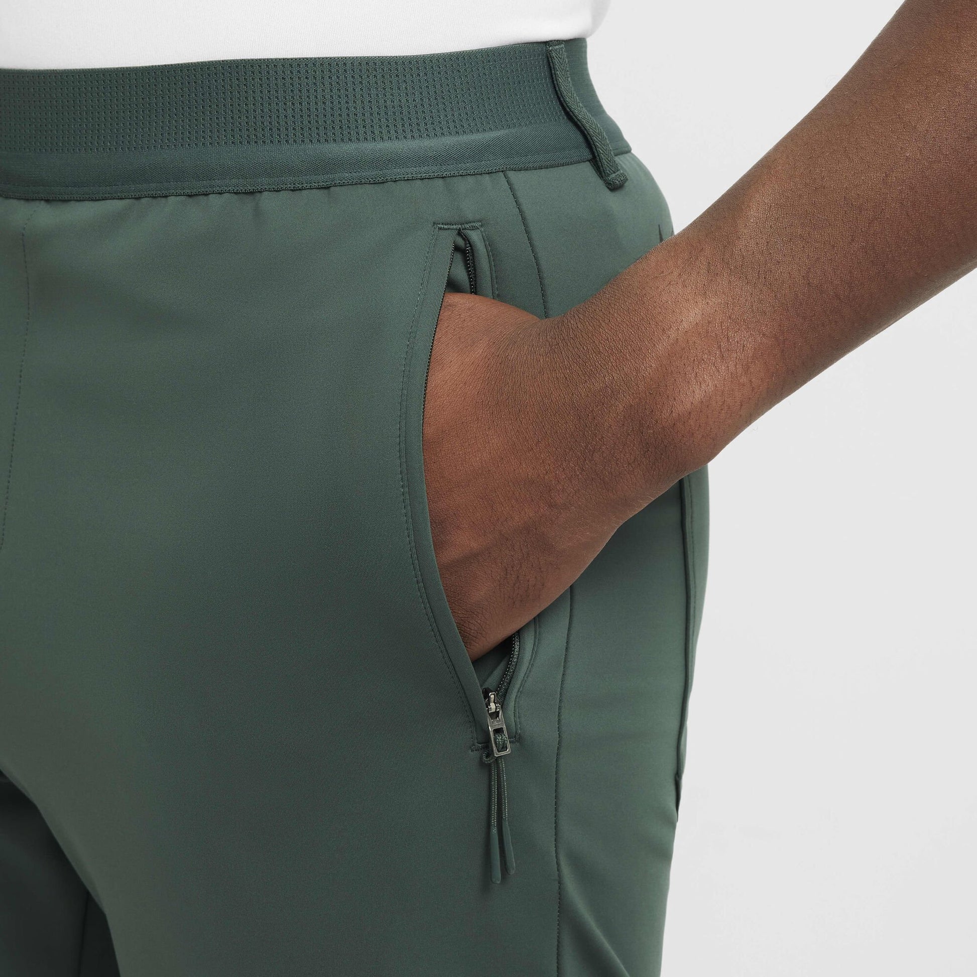 Мъжки Къс панталон NIKE M NK DFADV STEALTH APS SHORT