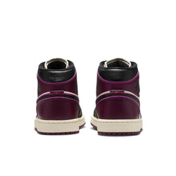 Image of Дамски Кецове NIKE WMNS AIR JORDAN 1 MID SE - Ballistic-sport