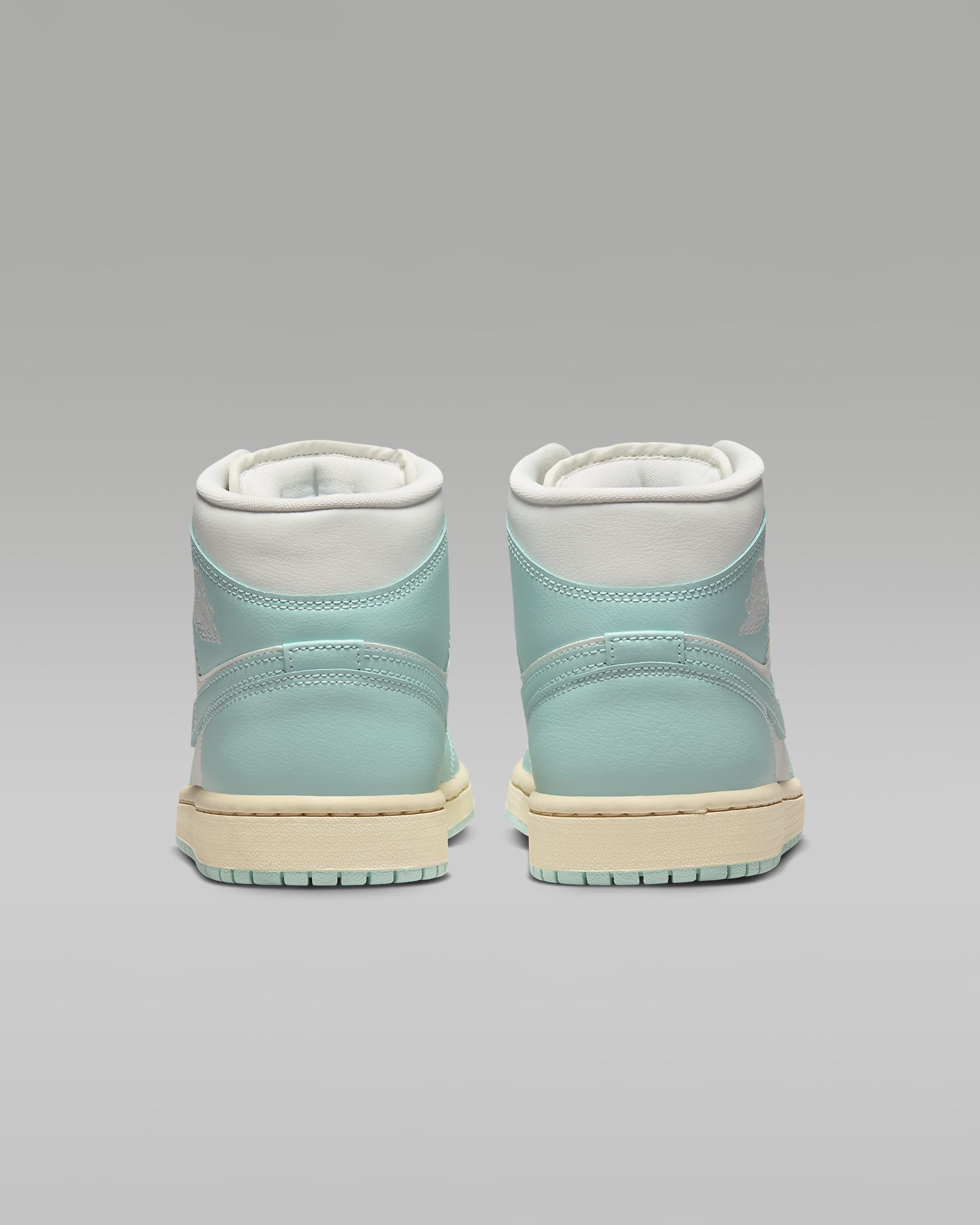 Image of Дамски Кецове NIKE WMNS AIR JORDAN 1 MID - Ballistic-sport