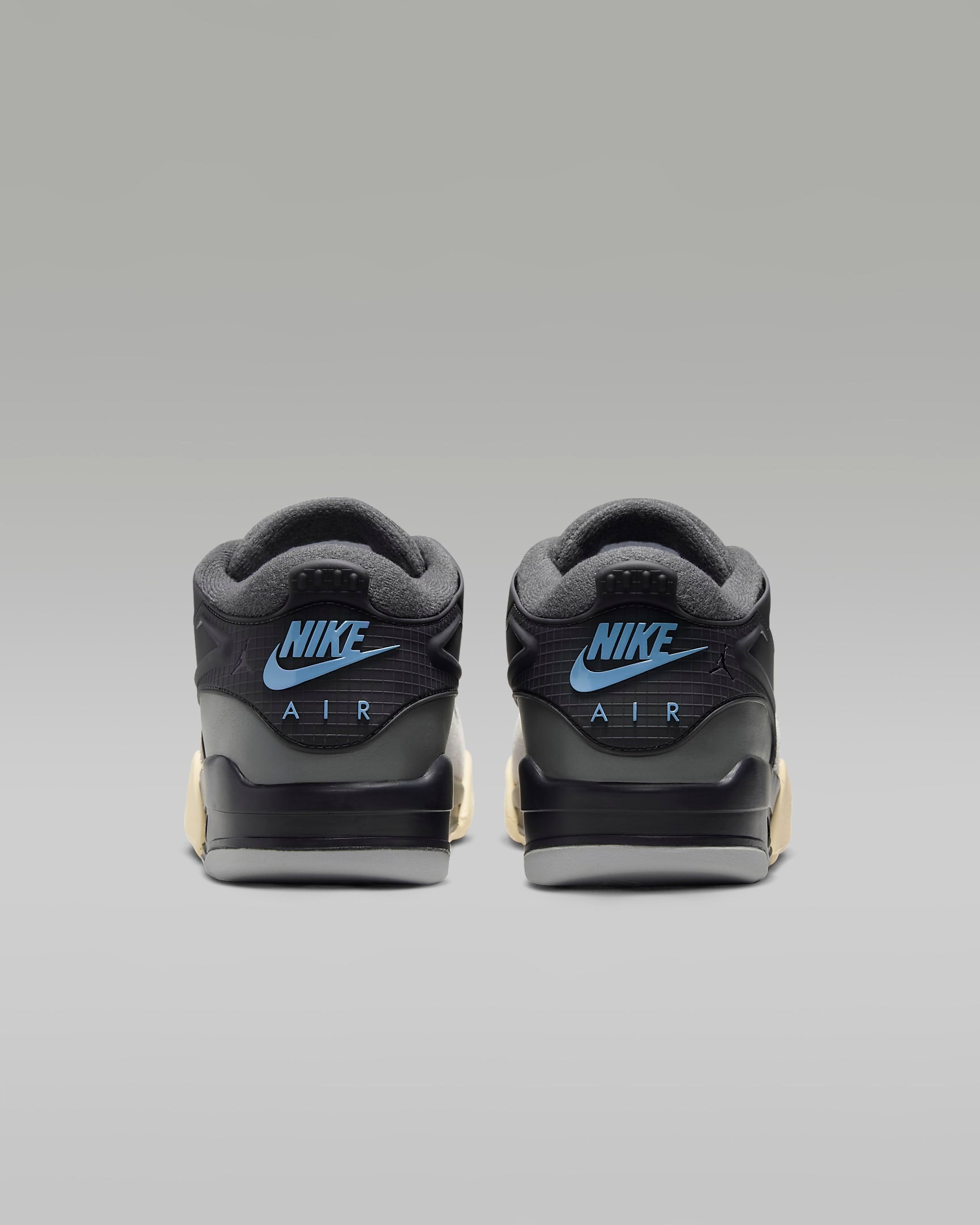 Image of Мъжки Кецове NIKE AIR JORDAN 4 RM
