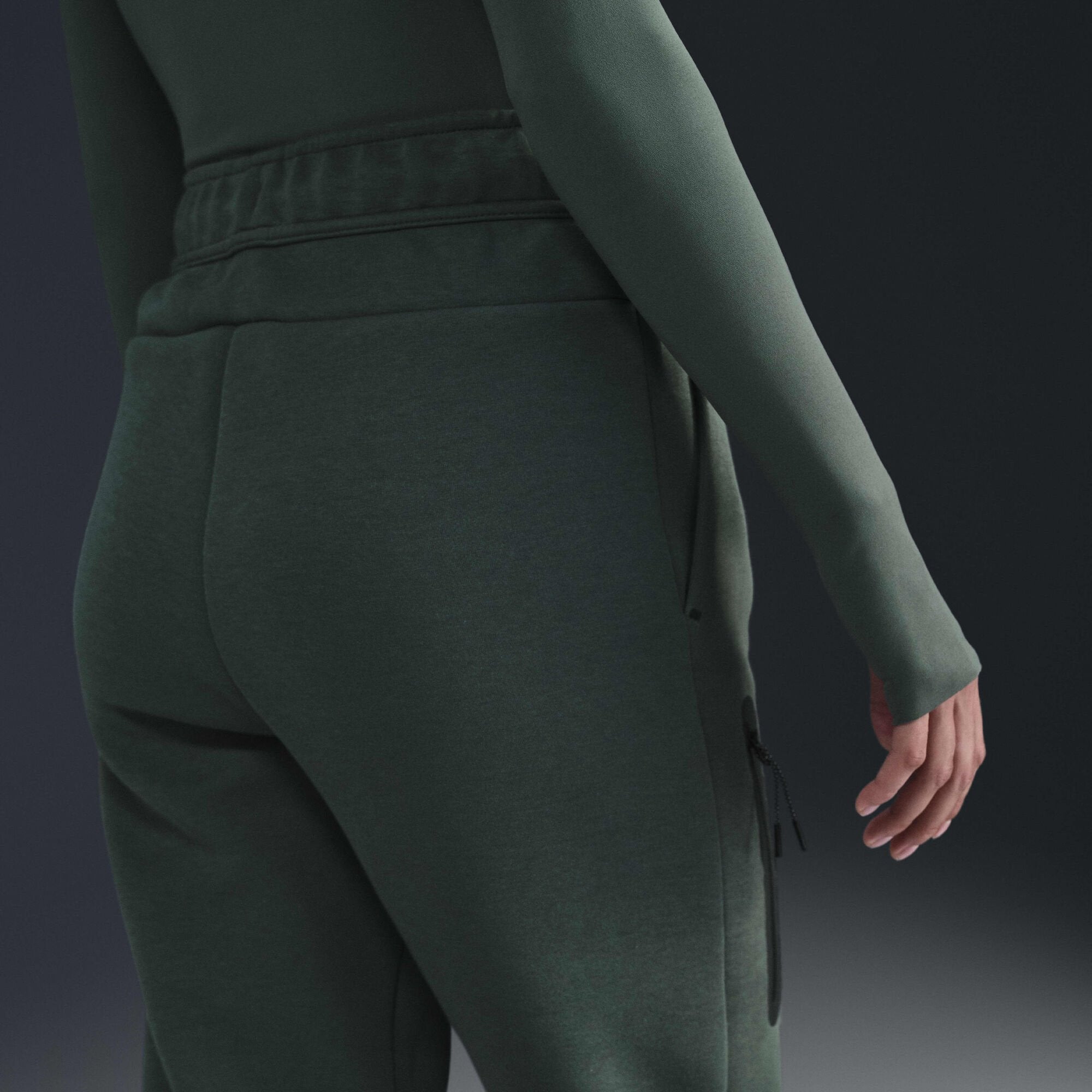 Дамски Панталон NIKE W NSW TCH FLC MR JGGER 2 - Ballistic-sport