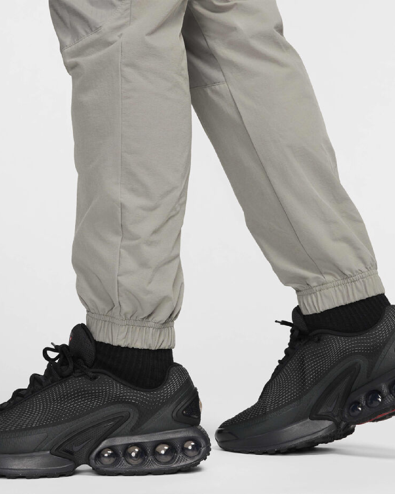 Image of Мъжки Панталон NIKE M NSW AIR MAX WVN CARGO PANTS - Ballistic-sport
