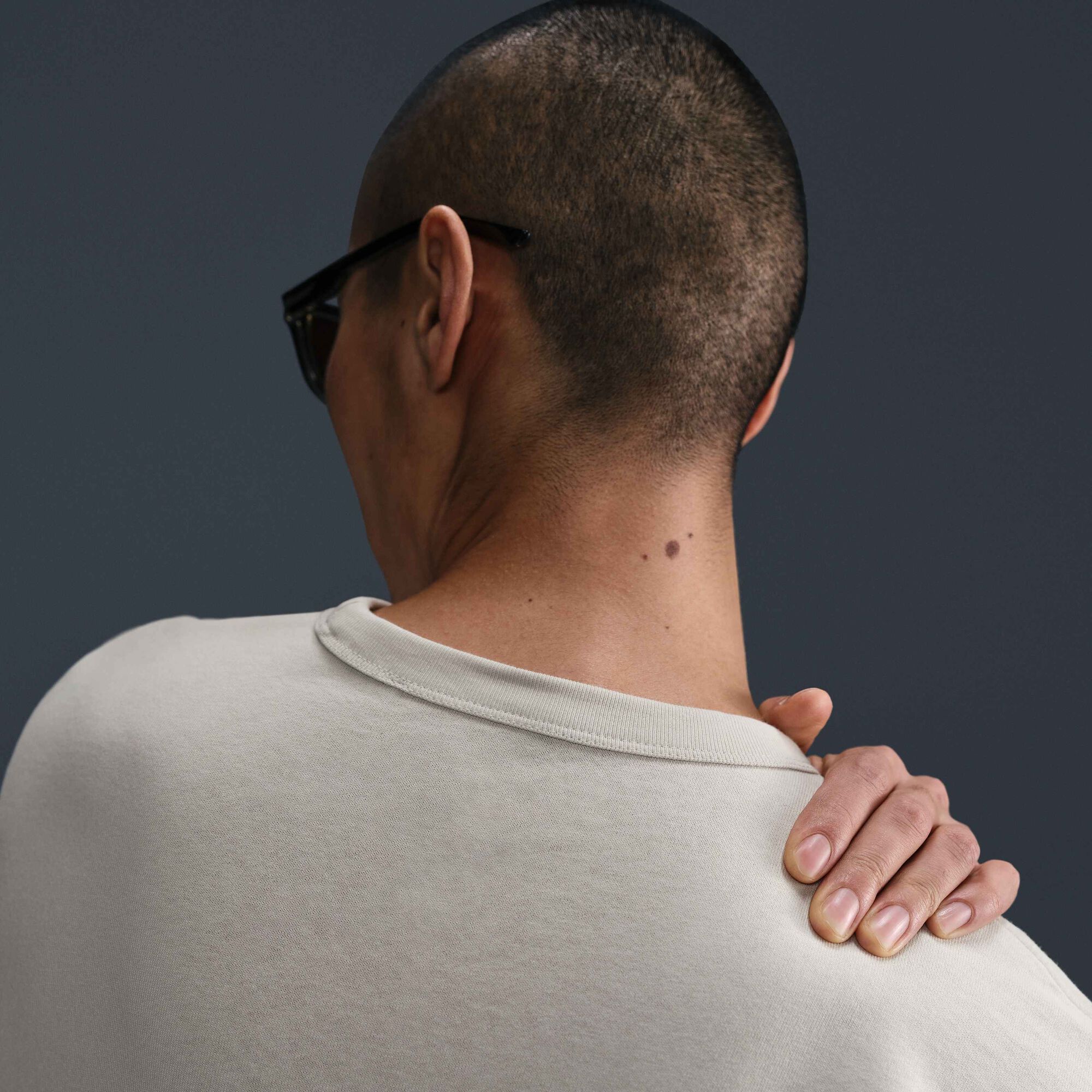 Image of Мъжка Тениска NIKE M NSW TEE OS PREM ESSNTL FA24