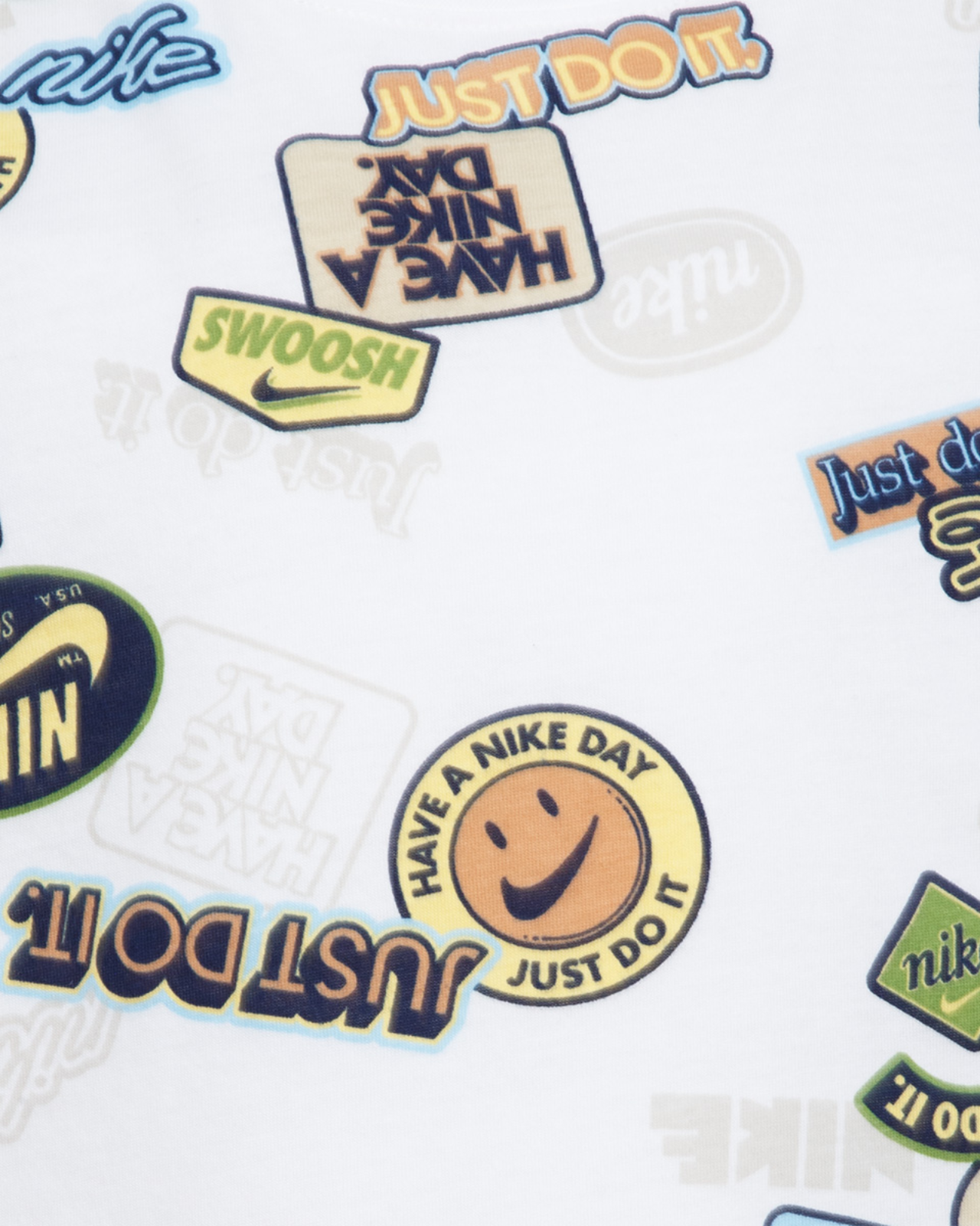 Image of Детска Тениска NIKE NKB B NSW AOP FT SHORT SET - Ballistic-sport