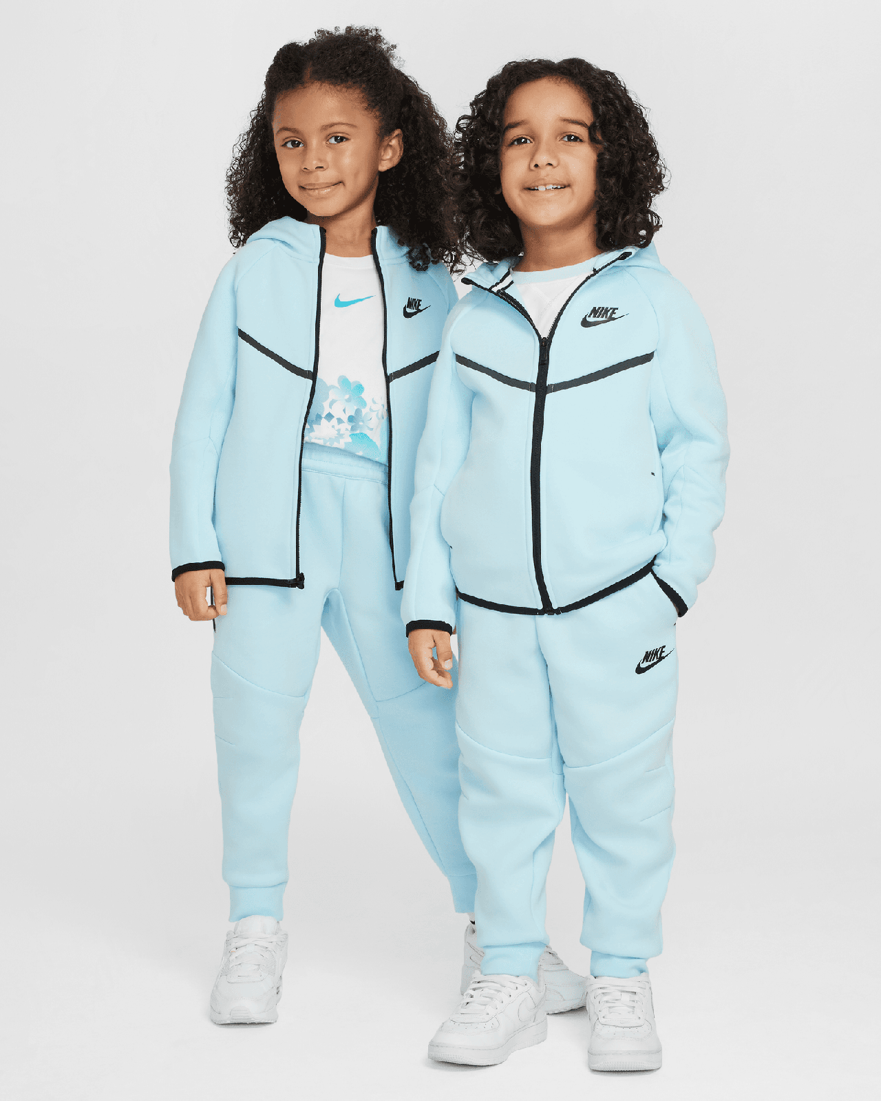 Image of Children's Set NIKE NKN N NSW TECH FLEECE FZ SET