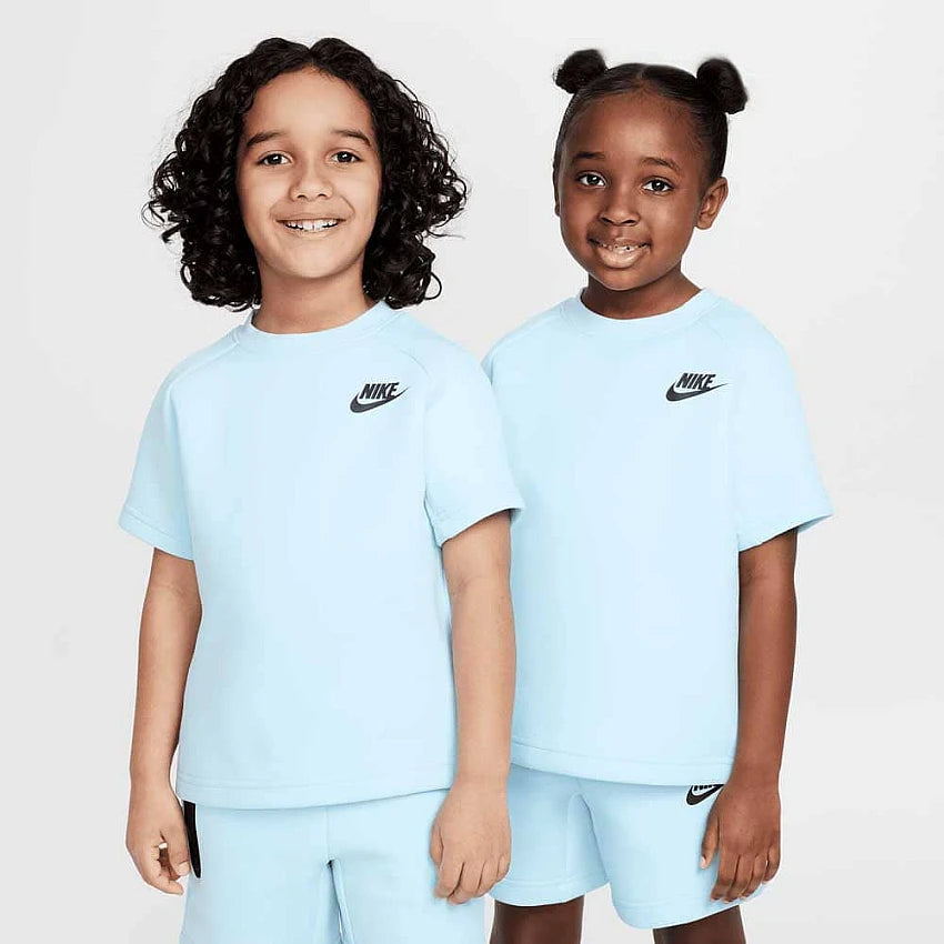 Детски Комплект NIKE NKN TECH FLEECE TEE SHORT SET