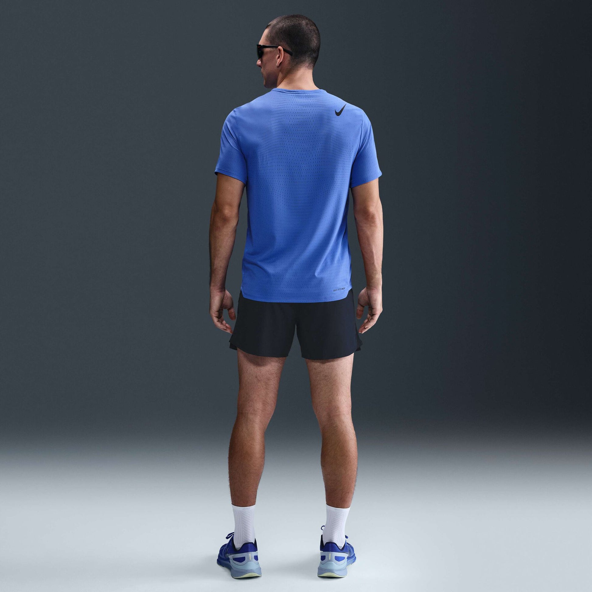 Men's T-shirt NIKE M NK DFADV AROSWFT SS TOP