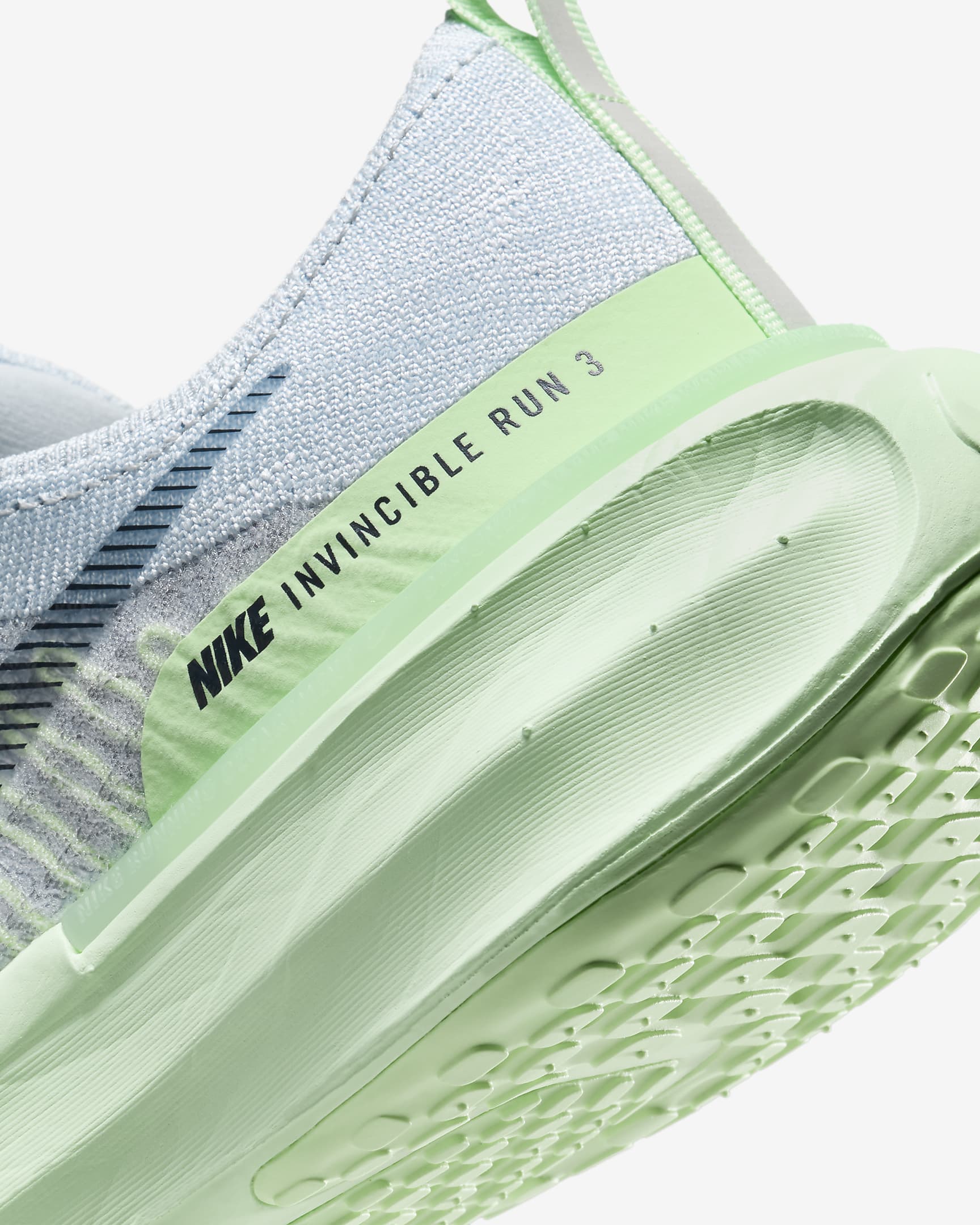 Дамски Маратонки NIKE WMNS ZOOMX INVINCIBLE RUN FK 3