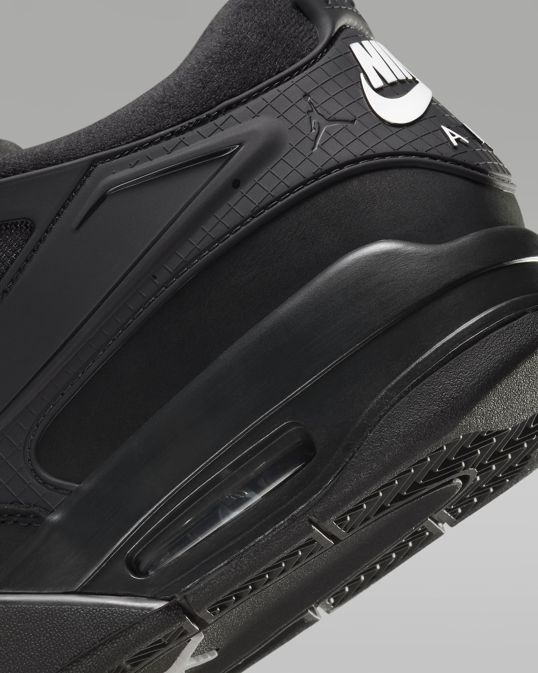 Мъжки Кецове NIKE AIR JORDAN 4 RM - Ballistic-sport