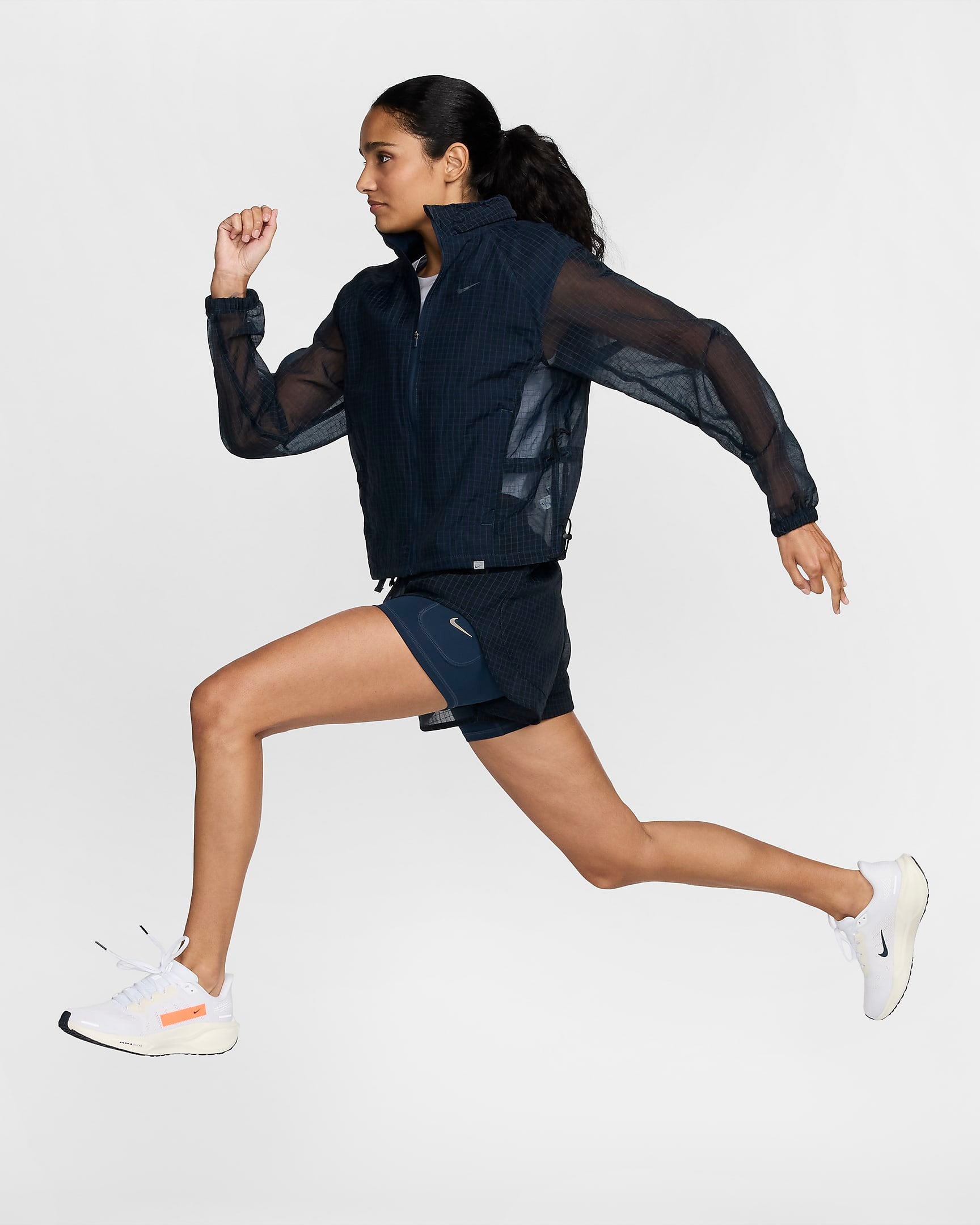 Image of Дамско Яке NIKE W NK RUN DVN PKBL JKT - Ballistic-sport