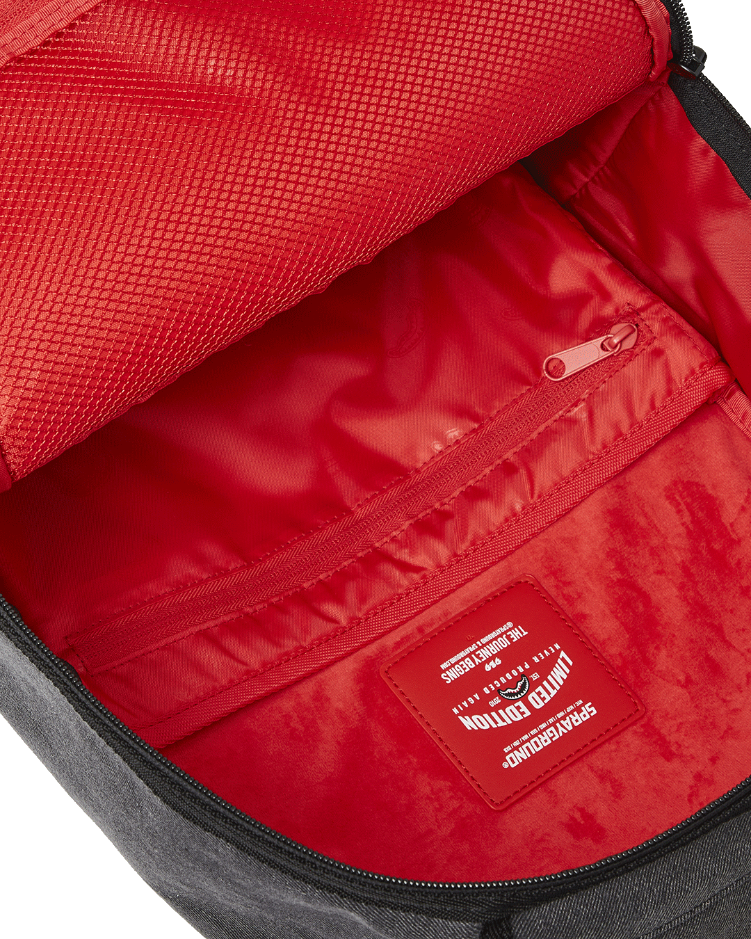 Унисекс Раница SPRAYGROUND SHARK CENTRAL PAINTED DLXS BACKPACK
