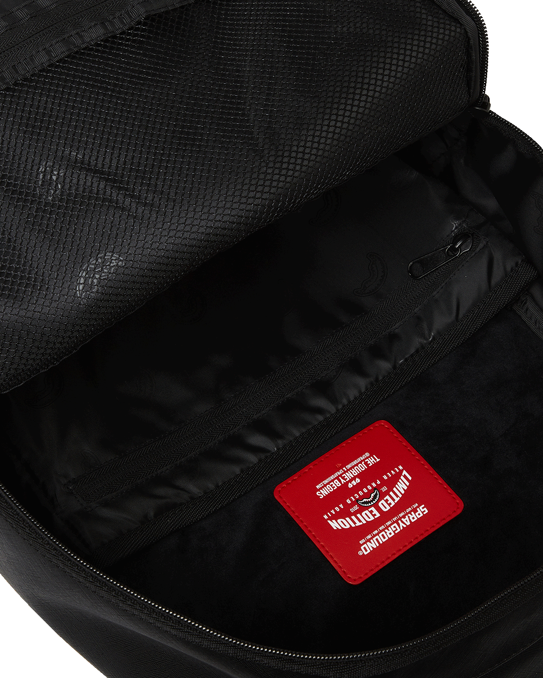 Image of Унисекс Раница SPRAYGROUND FLY KNIT MOUTH DLX- SATIN BACKPACK