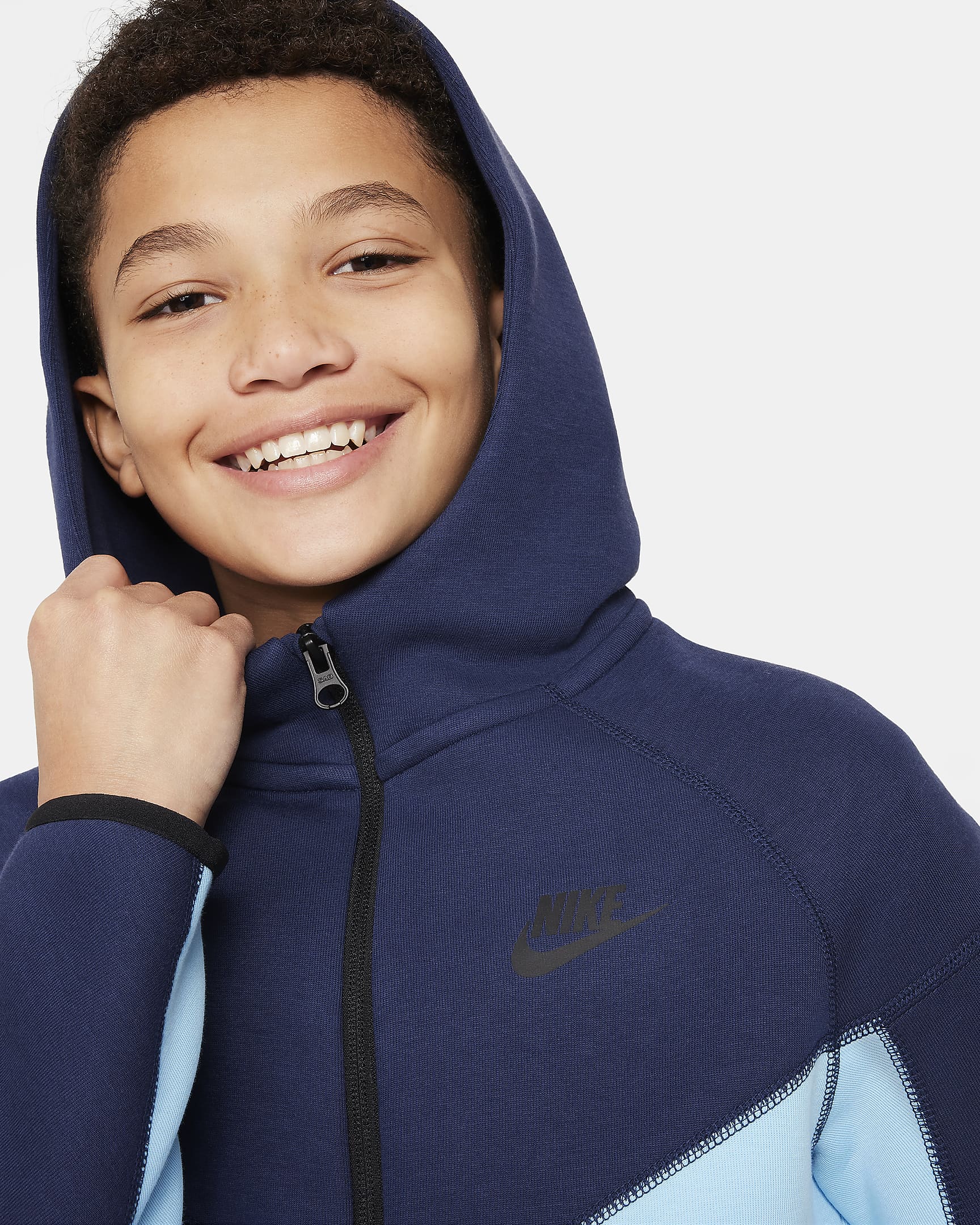 Юношески Суитшърт NIKE B NSW TECH FLC FZ - Ballistic-sport