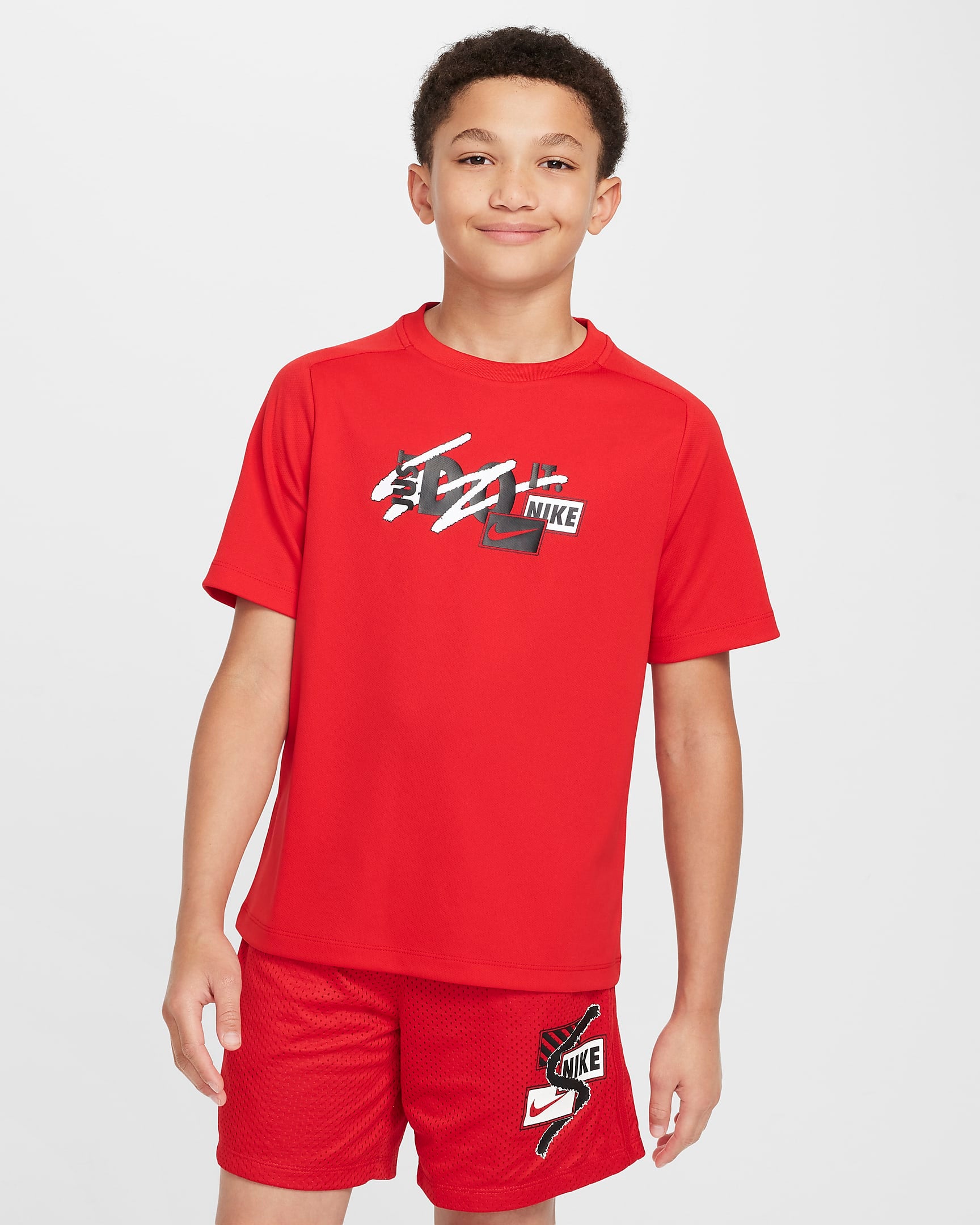 Юношеска Тениска NIKE B NK DF MULTI SS TOP SSNL GX