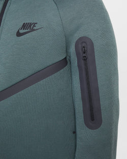 Image of Юношески Суитшърт NIKE B NSW TCH FLC FZ - PD - Ballistic-sport