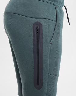 Image of Юношески Панталон NIKE B NSW TCH FLC JGGR - PD v- Ballistic-sport