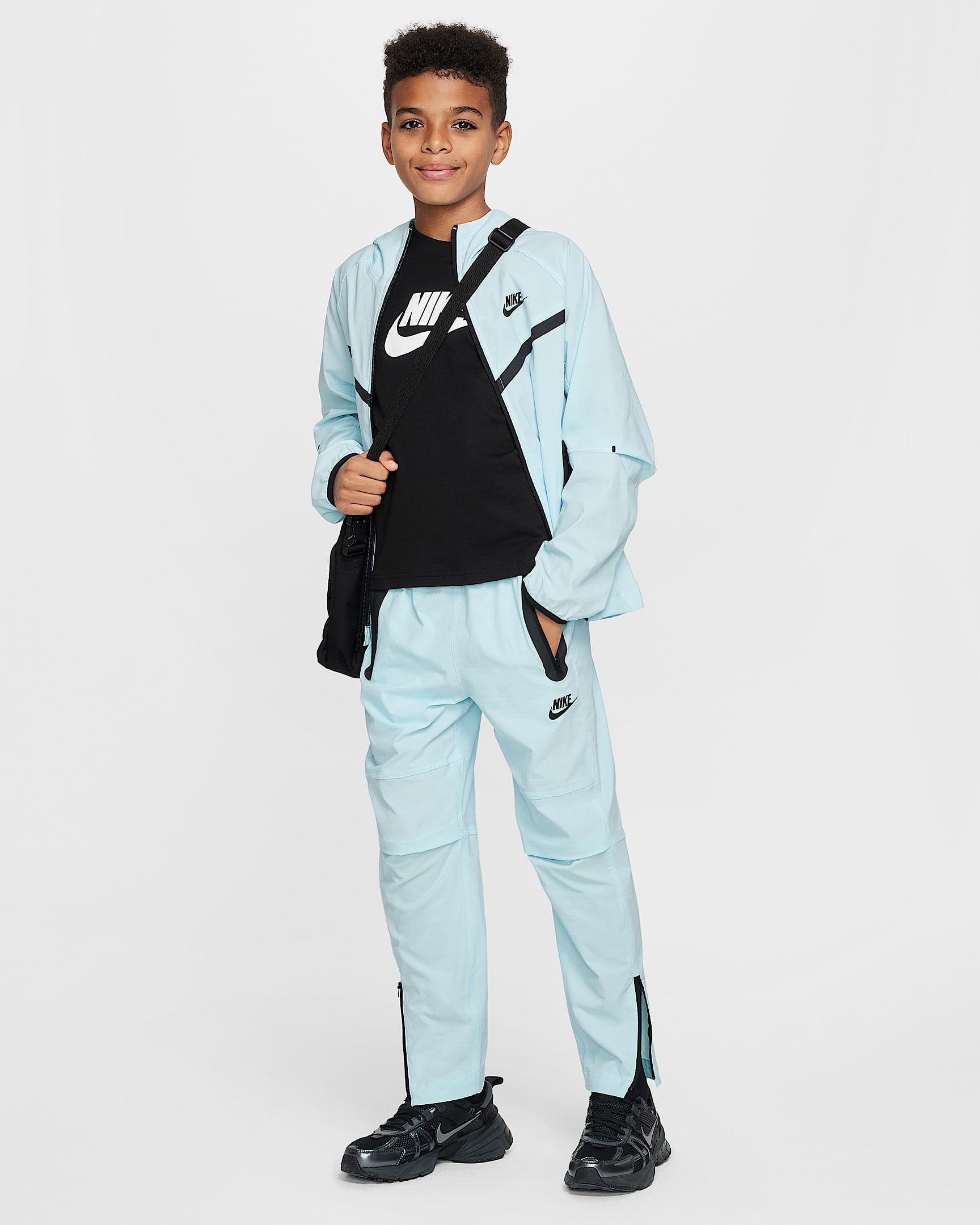Детски Панталон NIKE B NSW TCH WVN PNT - PD