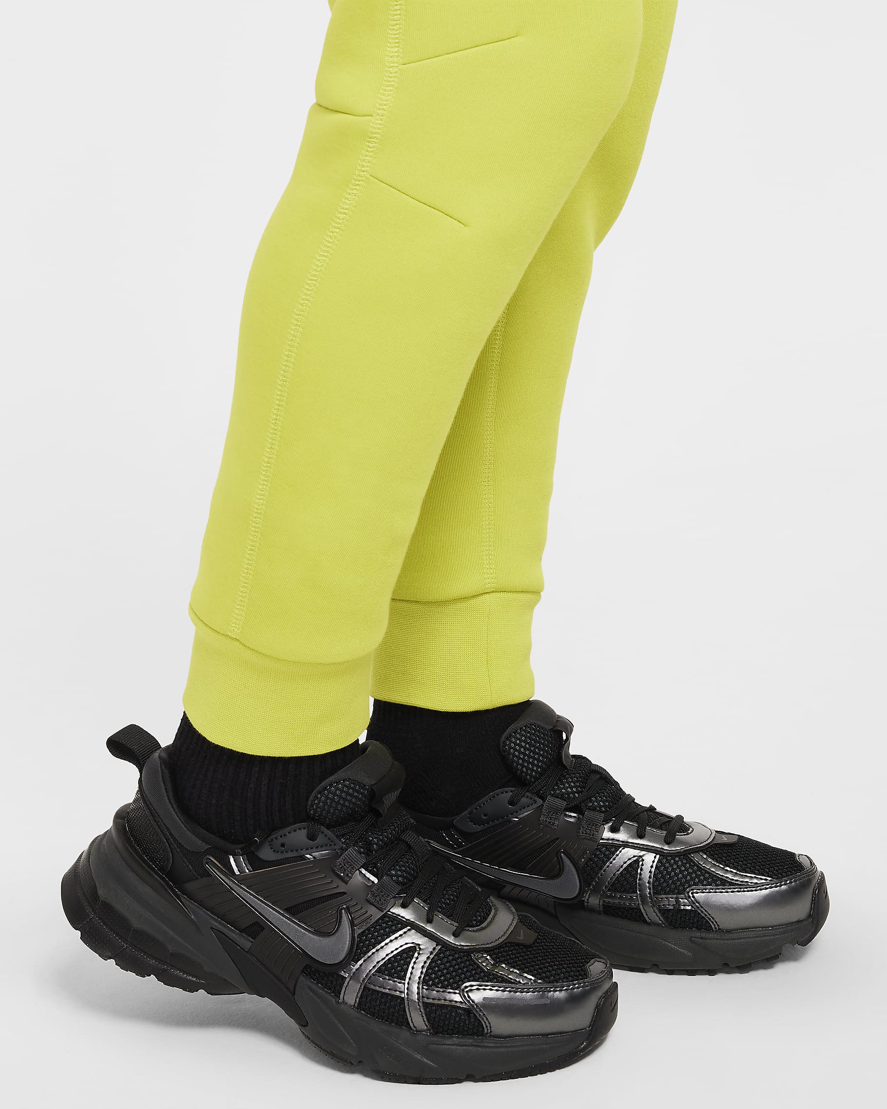 Image of Юношески Панталон NIKE B NSW TECH FLC PANT