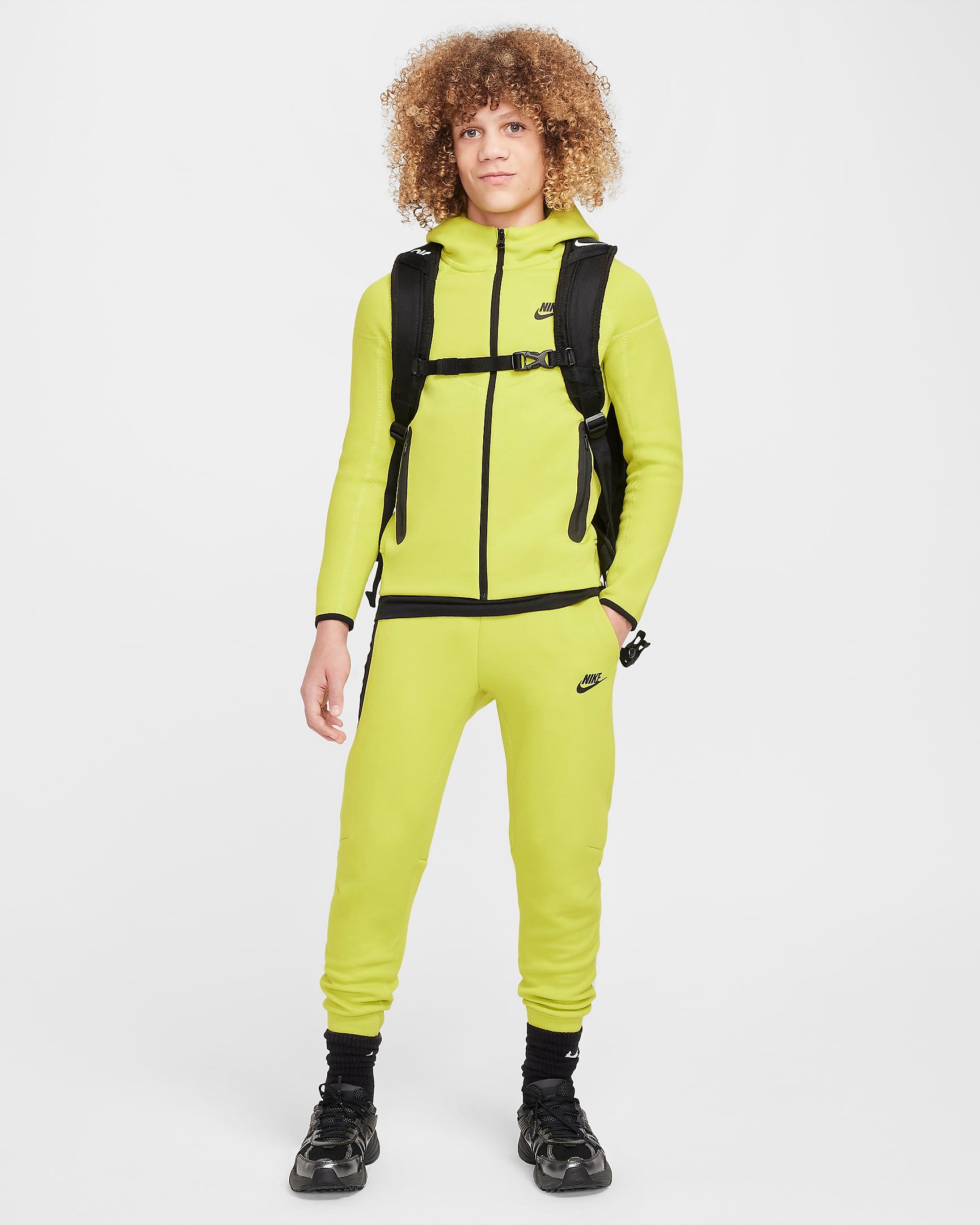 Image of Юношески Панталон NIKE B NSW TECH FLC PANT
