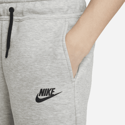 Image of Детски Къс панталон NIKE B NSW TECH FLC SHORT