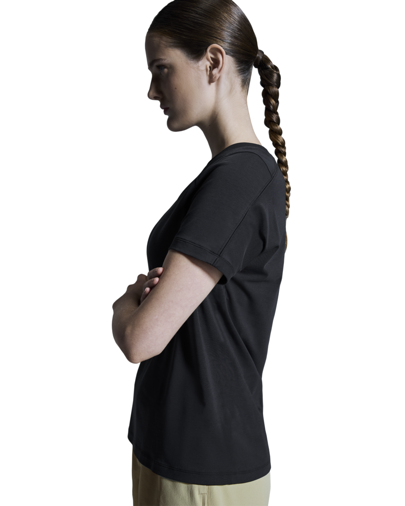 Image of Дамска Тениска On Focus-T – Black – изглед 6